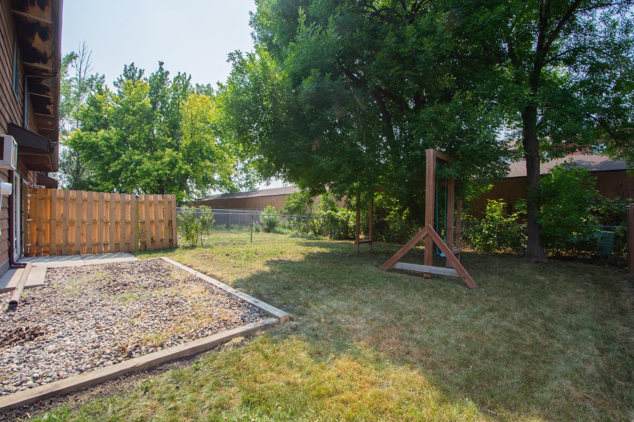 2025 Park Boulevard S Property Photo 26
