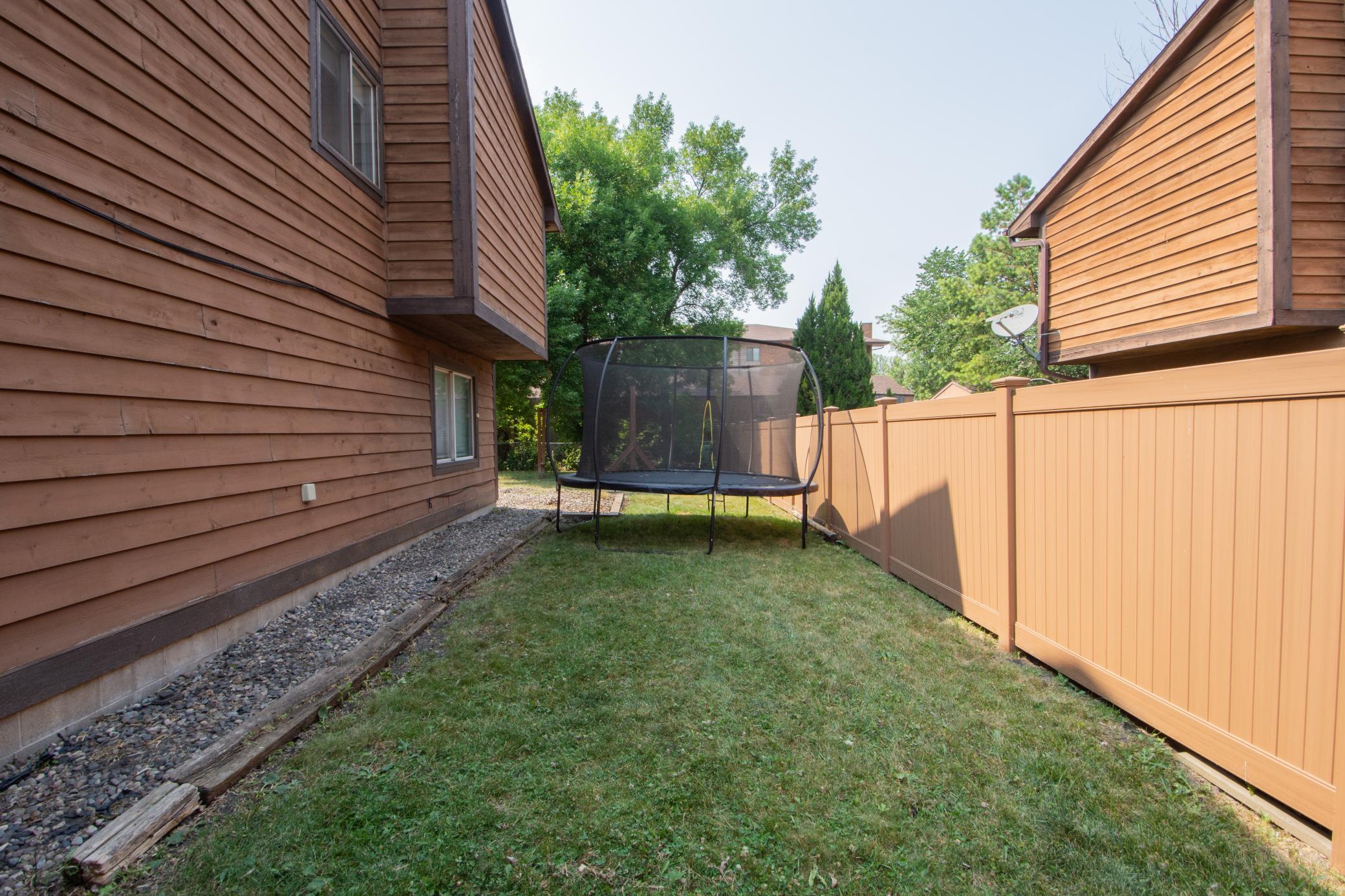 2025 Park Boulevard S Property Photo 27