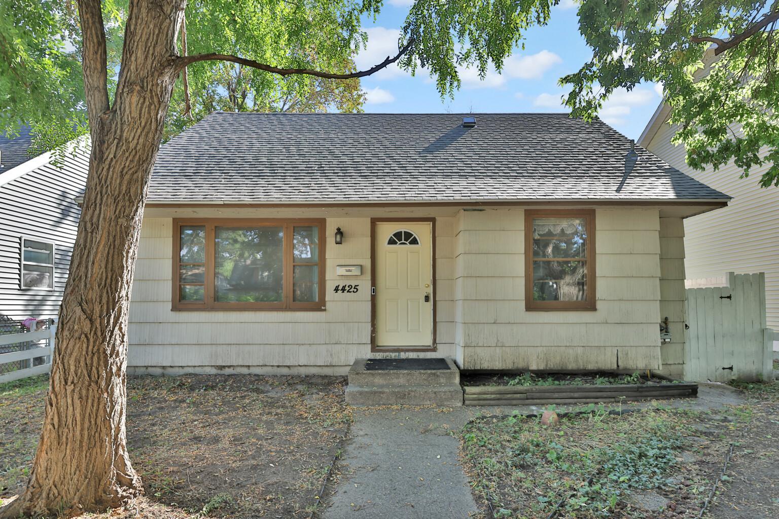 4425 5th Street Ne Property Photo 1