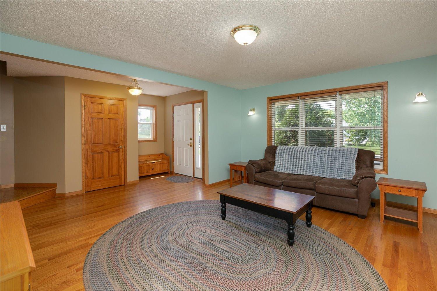 1012 3rd Avenue Ne Property Photo 5