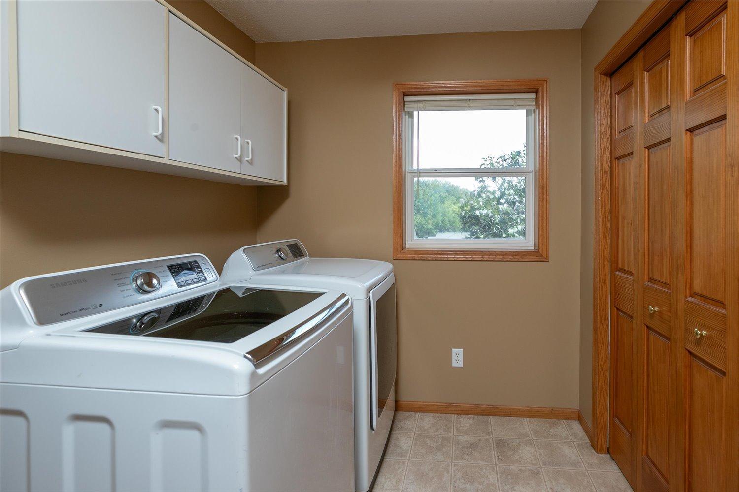 1012 3rd Avenue Ne Property Photo 34