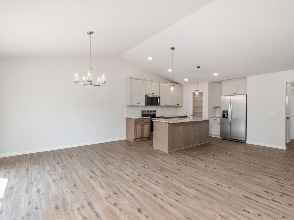 4944 River Oaks Road Property Photo 10