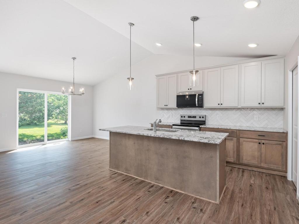 4944 River Oaks Road Property Photo 14