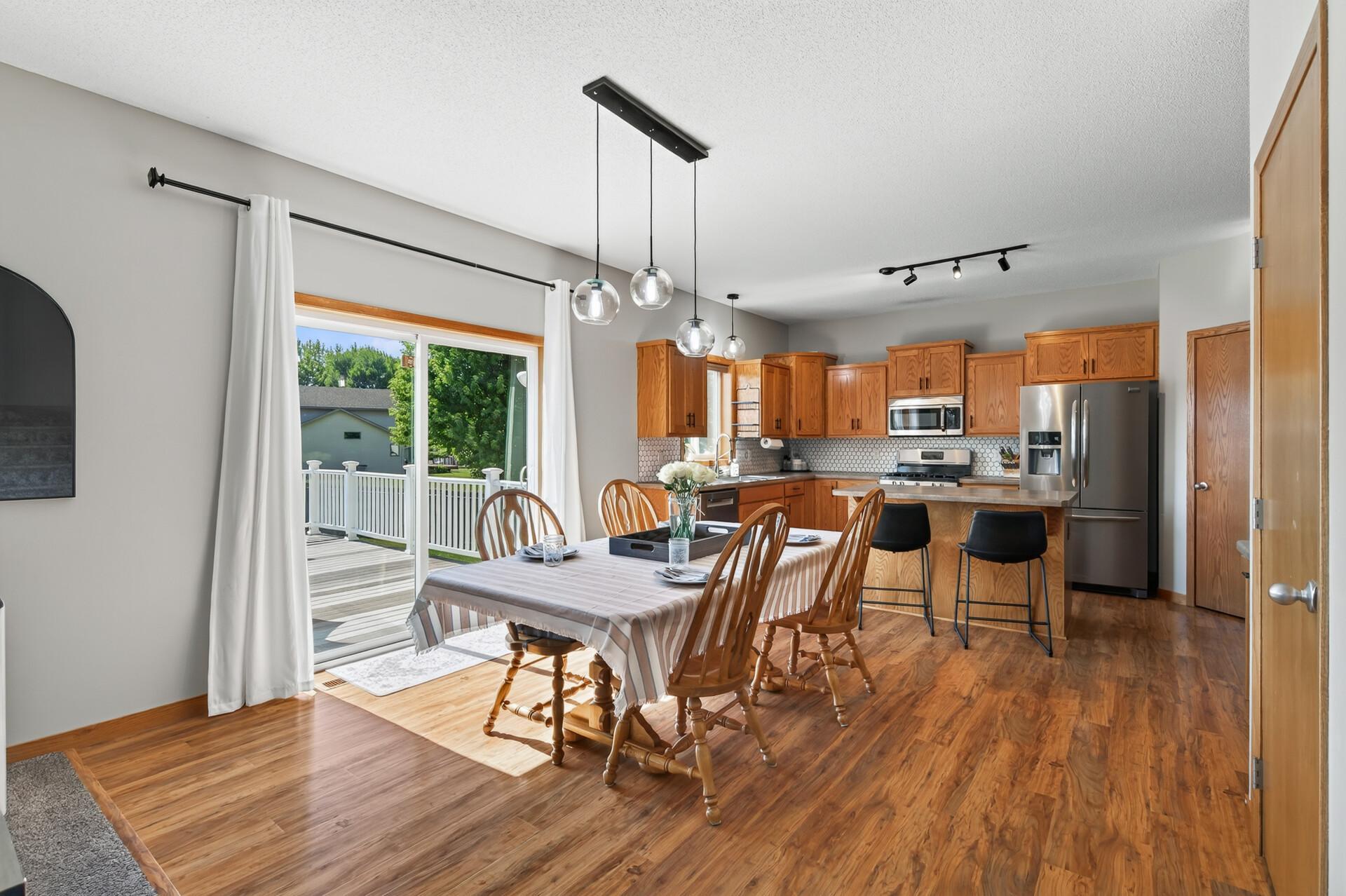 11160 Olympia Avenue Property Photo 2