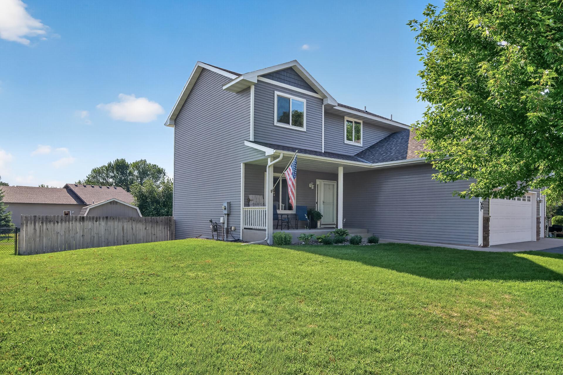 11160 Olympia Avenue Property Photo 6