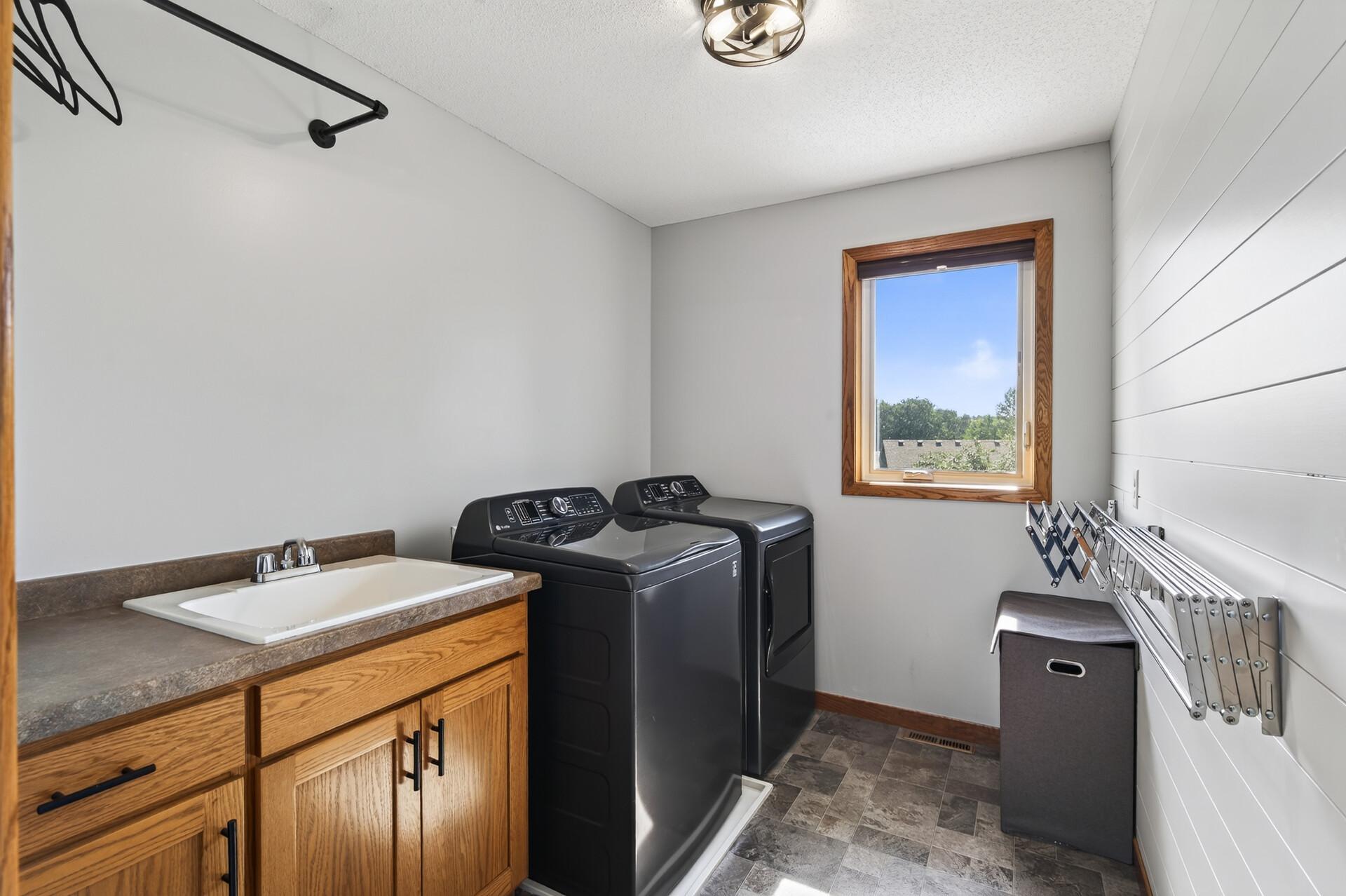 11160 Olympia Avenue Property Photo 19