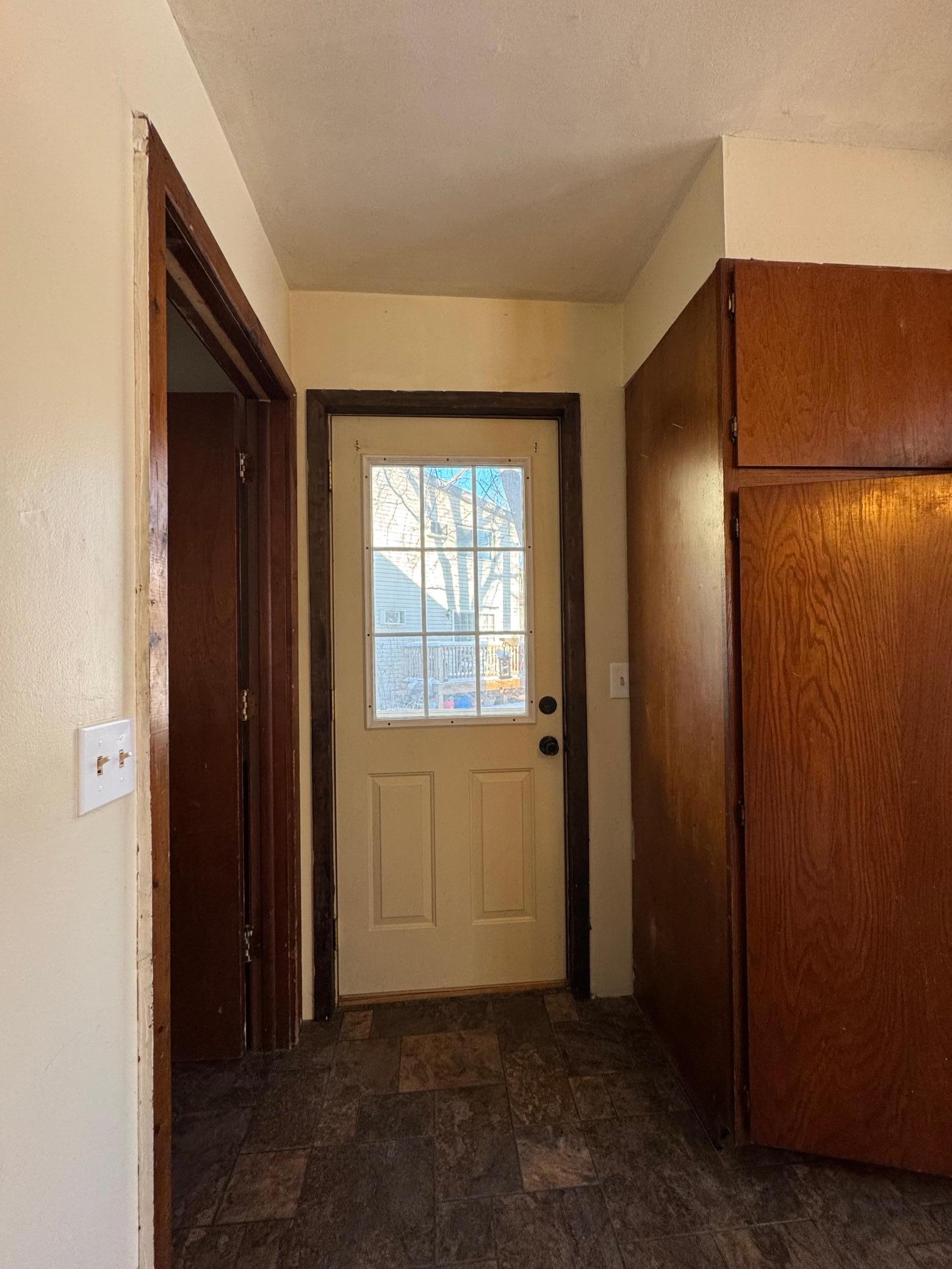 543 River Street Property Photo 23