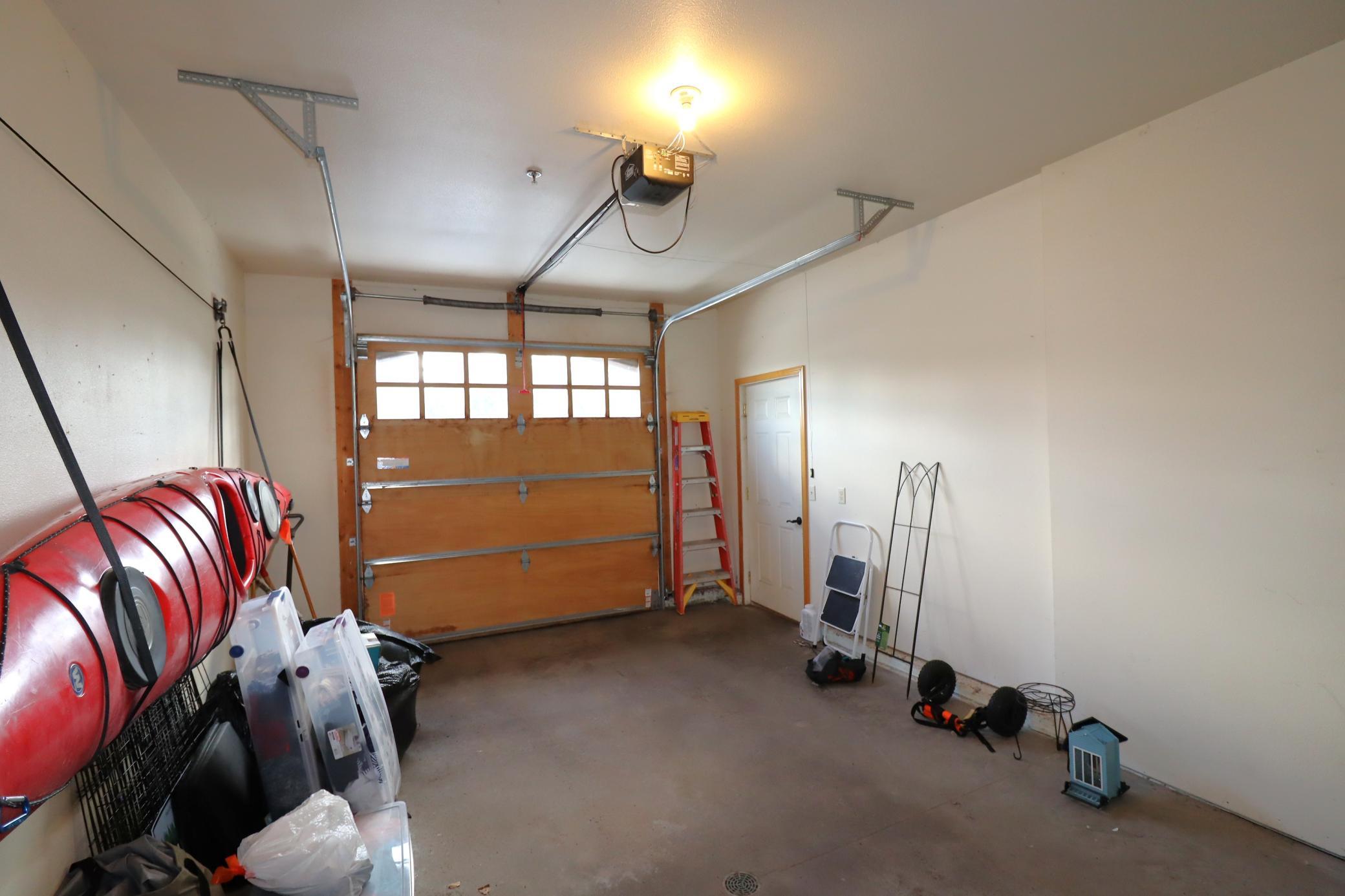 2729 Lake Shore Drive E 4 Property Photo 31