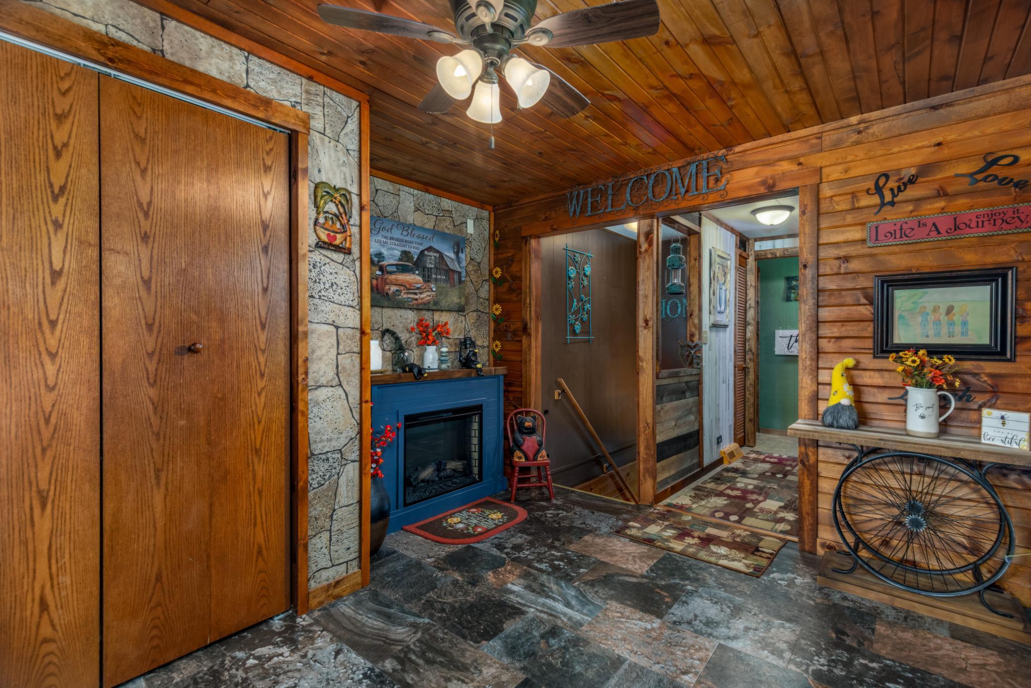 50 Cypress Boulevard Property Photo 4