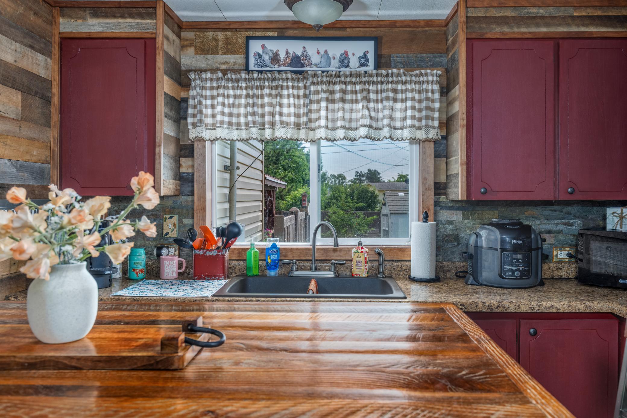 50 Cypress Boulevard Property Photo 10