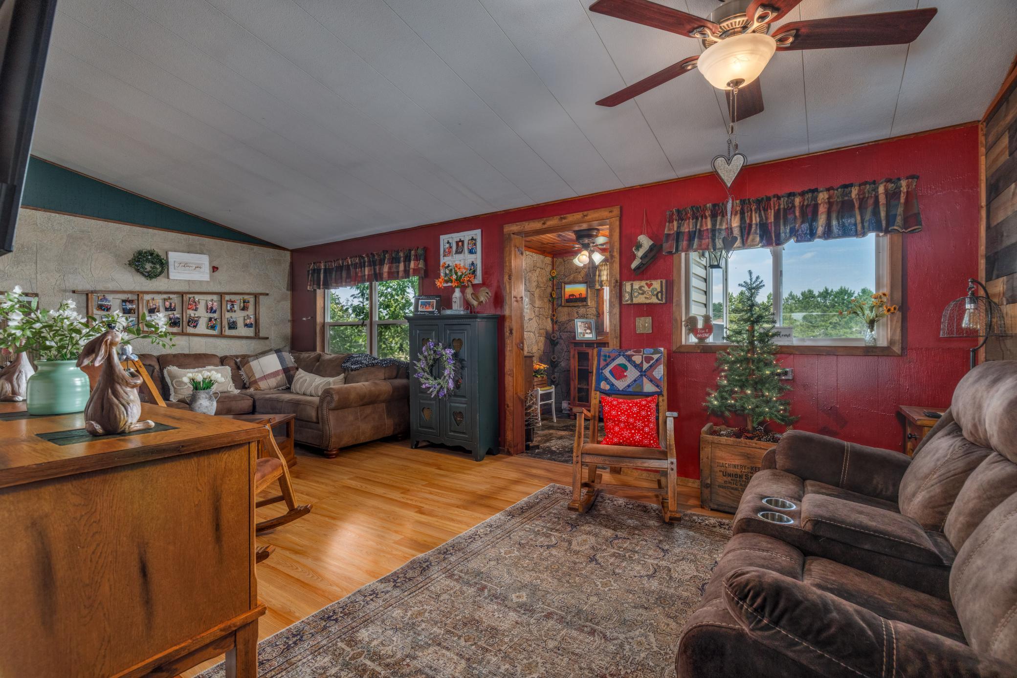 50 Cypress Boulevard Property Photo 11