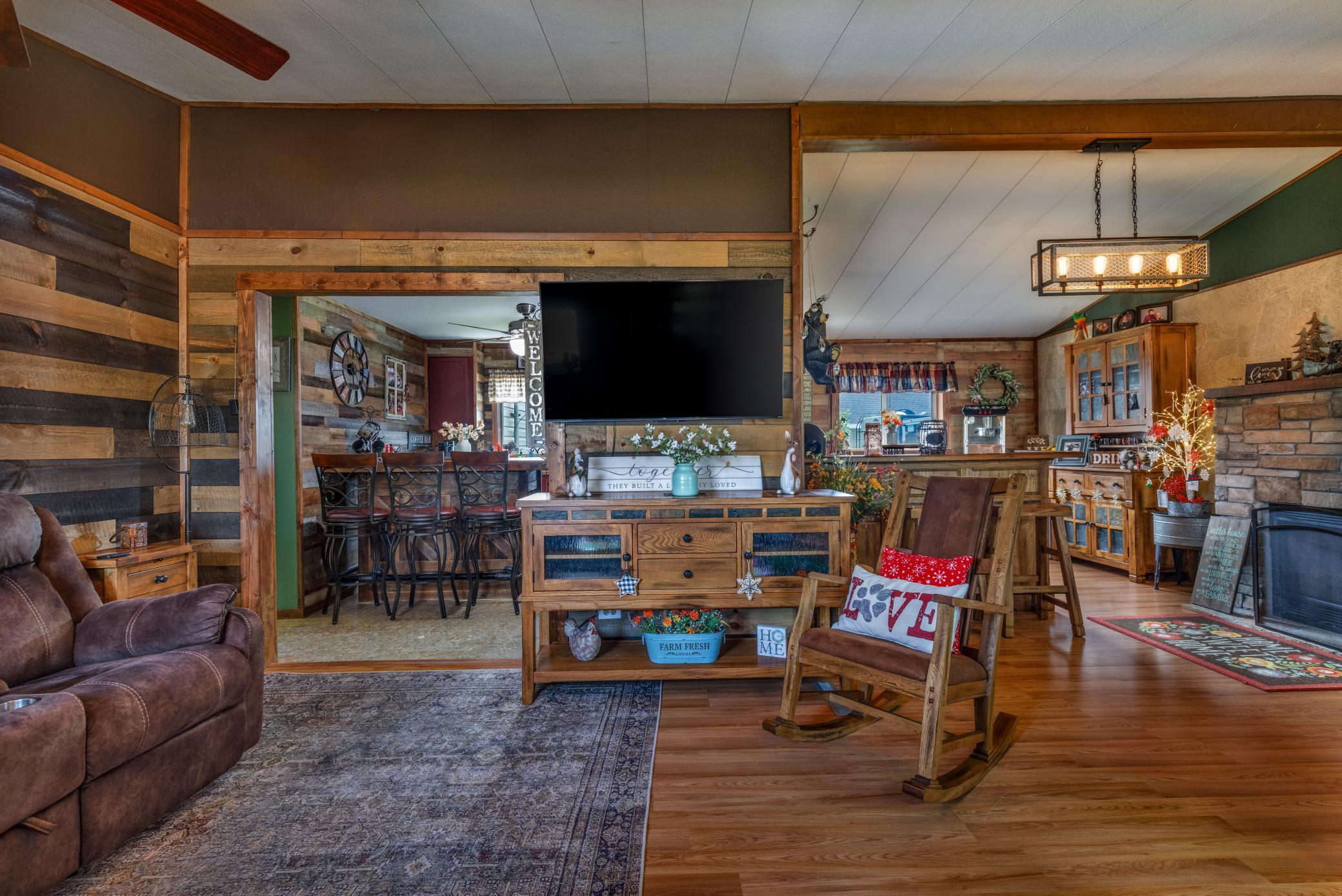 50 Cypress Boulevard Property Photo 14