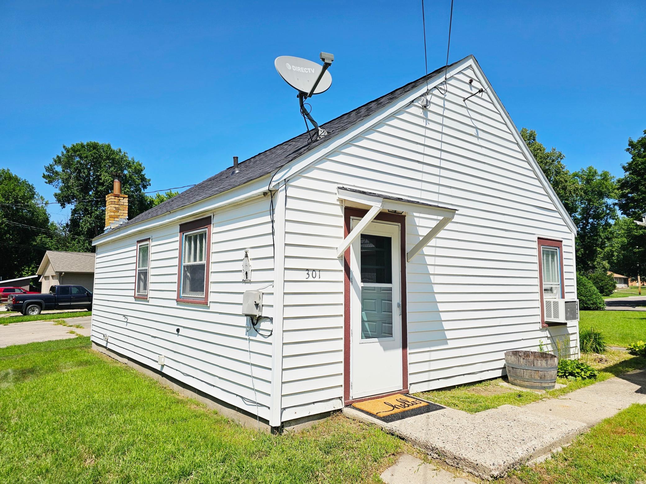 301 S 12th Street Property Photo 4