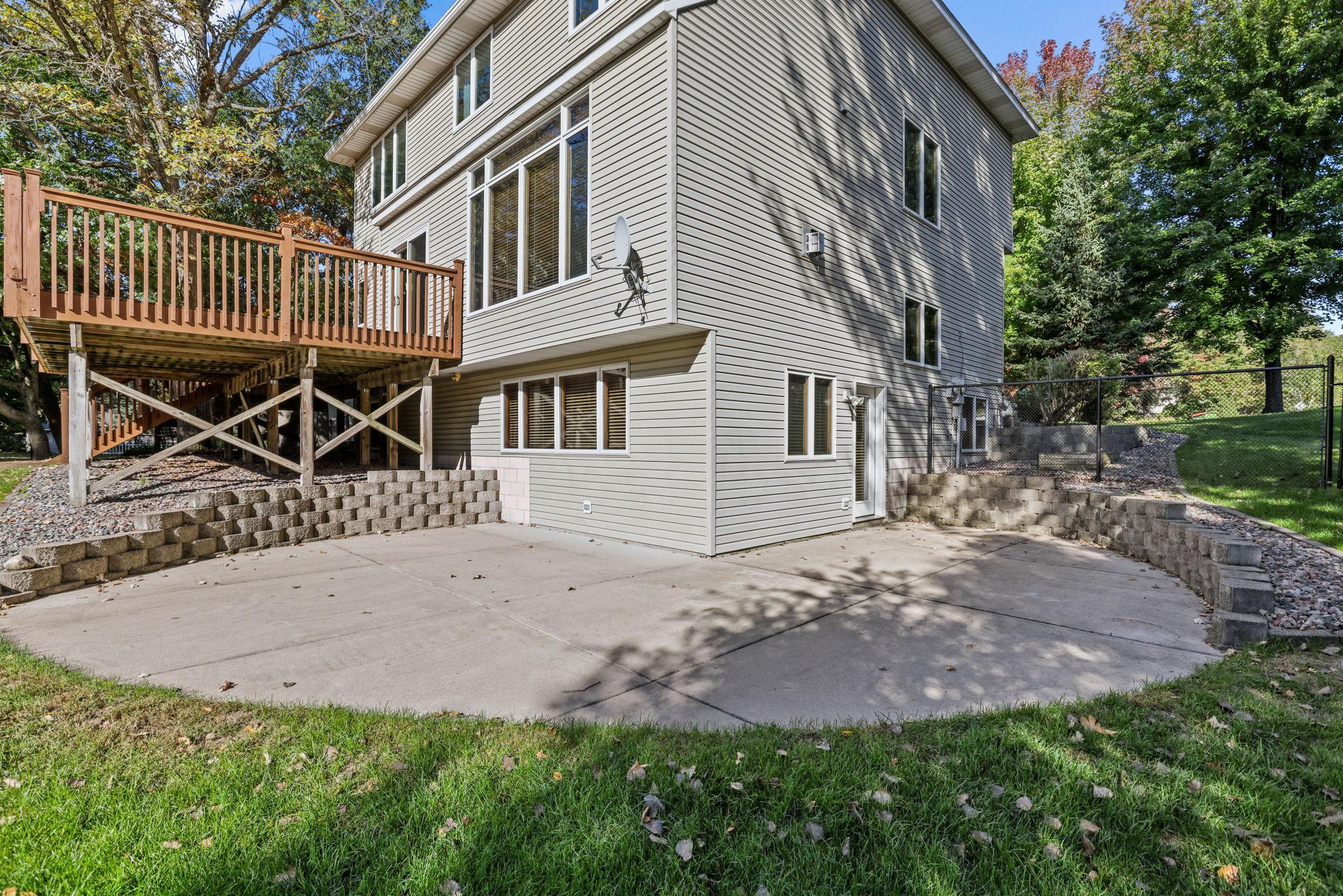 2332 151st Avenue Nw Property Photo 57