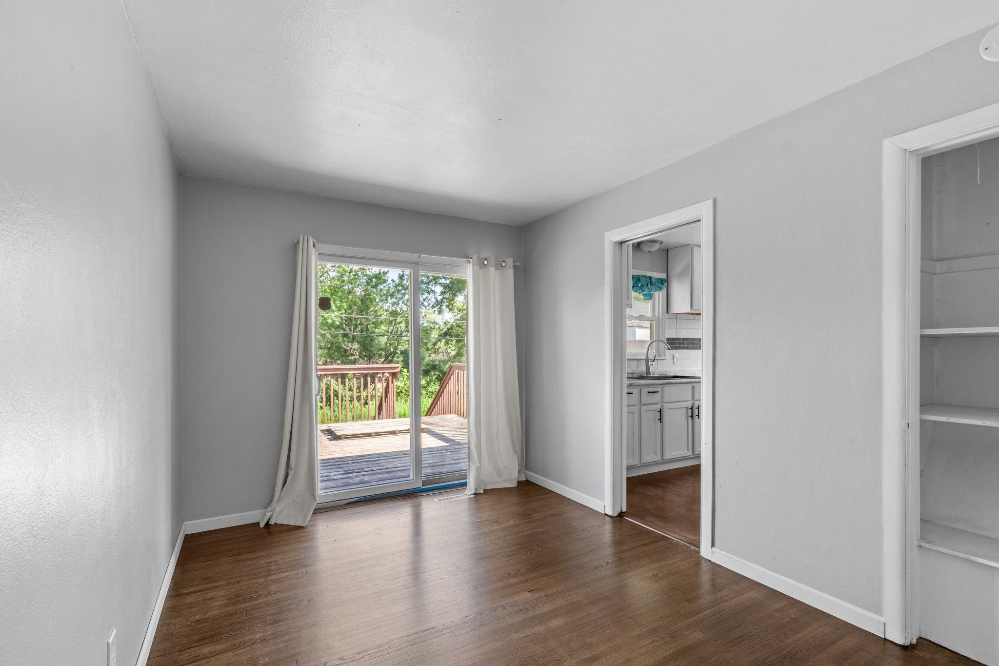 2168 Hawthorne Avenue E Property Photo 5