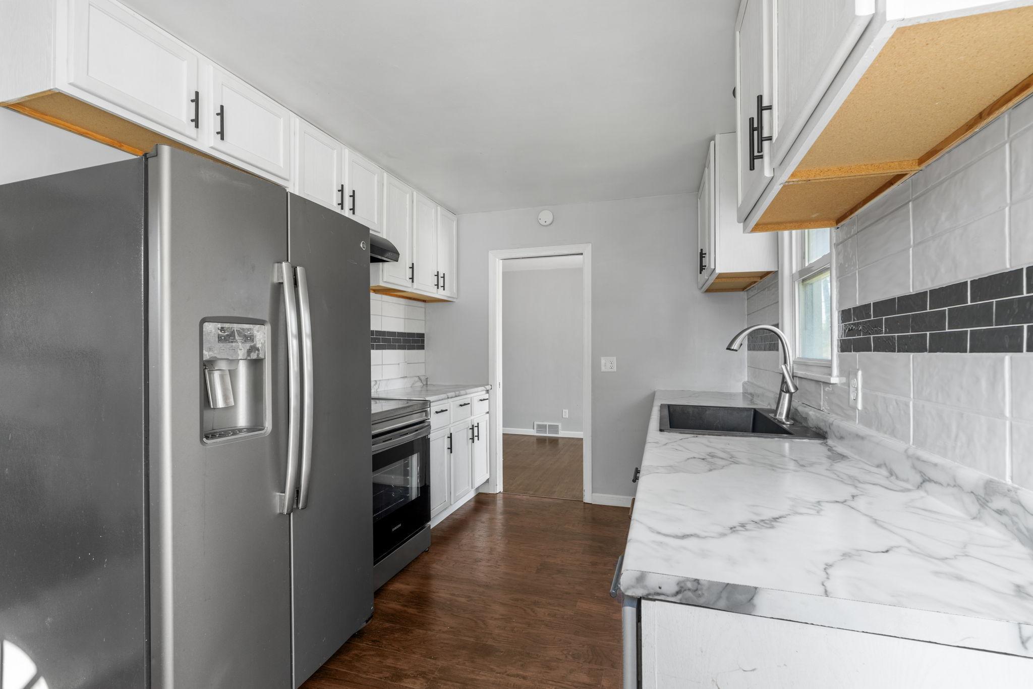 2168 Hawthorne Avenue E Property Photo 7