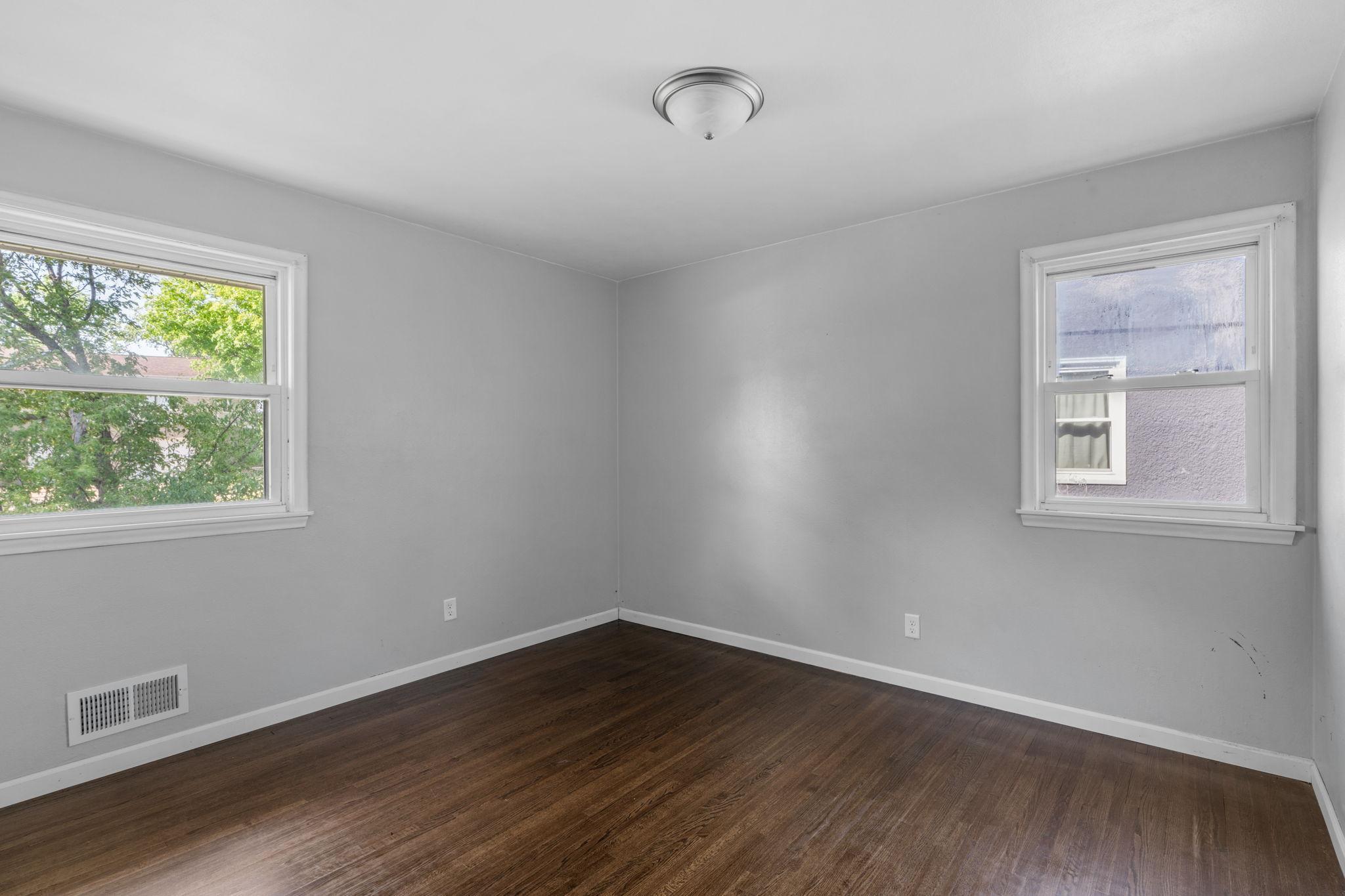2168 Hawthorne Avenue E Property Photo 11