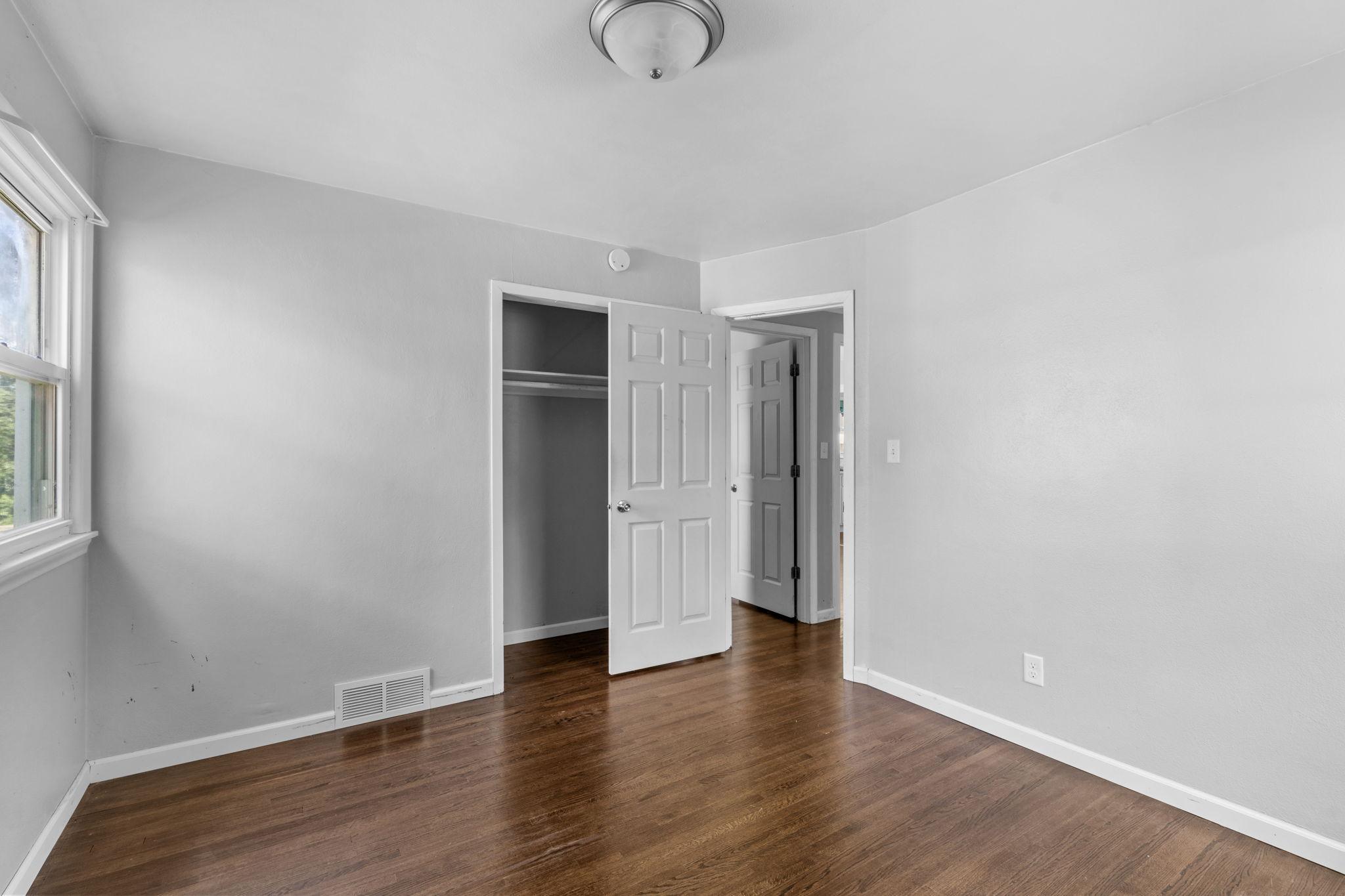 2168 Hawthorne Avenue E Property Photo 12