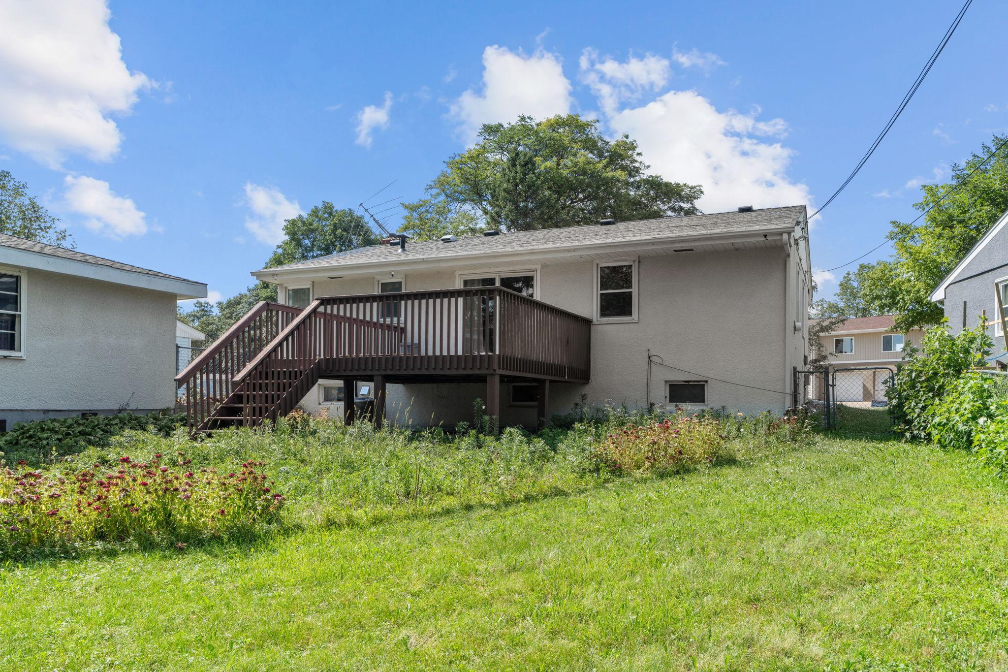 2168 Hawthorne Avenue E Property Photo 19