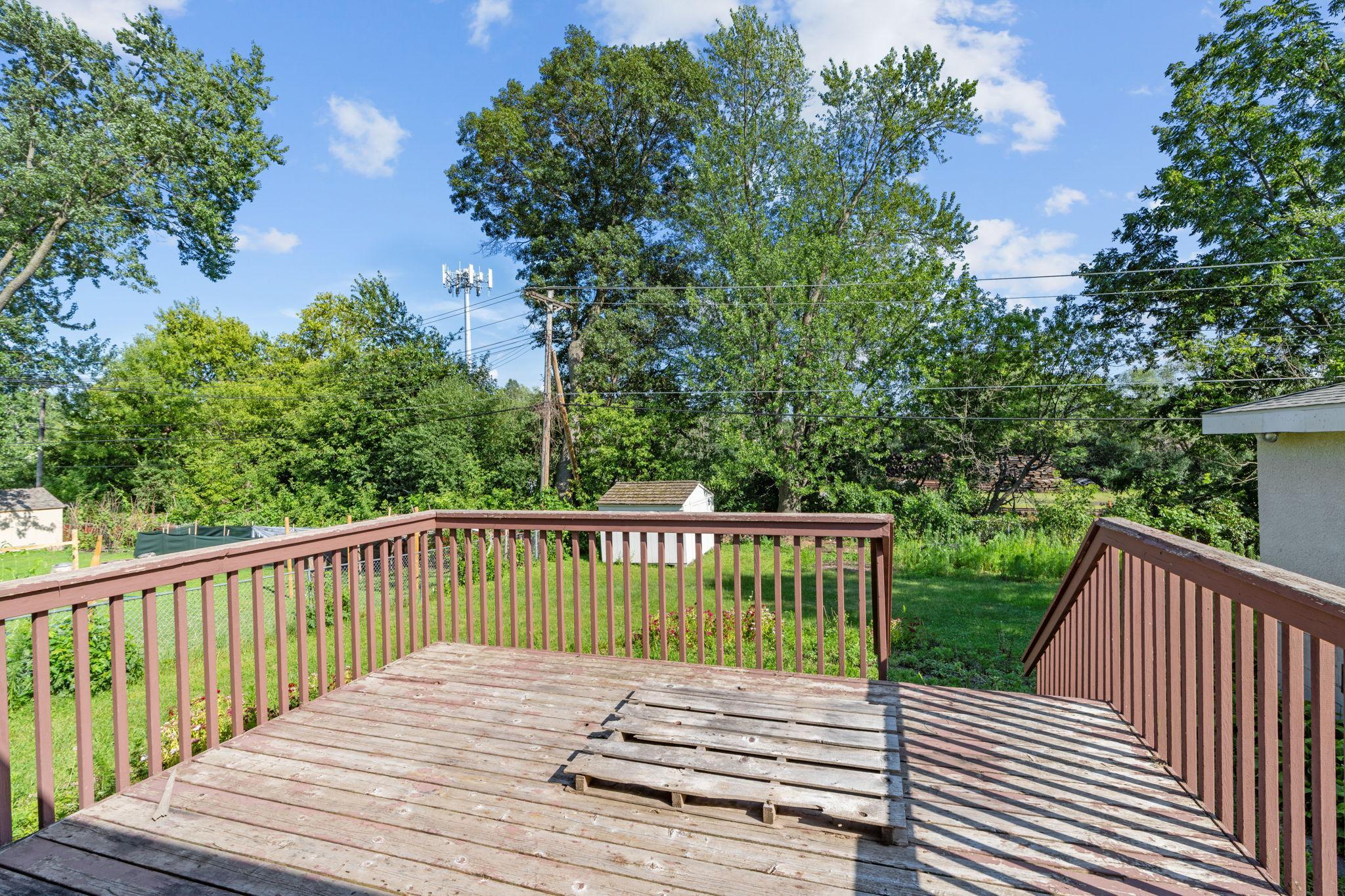 2168 Hawthorne Avenue E Property Photo 21
