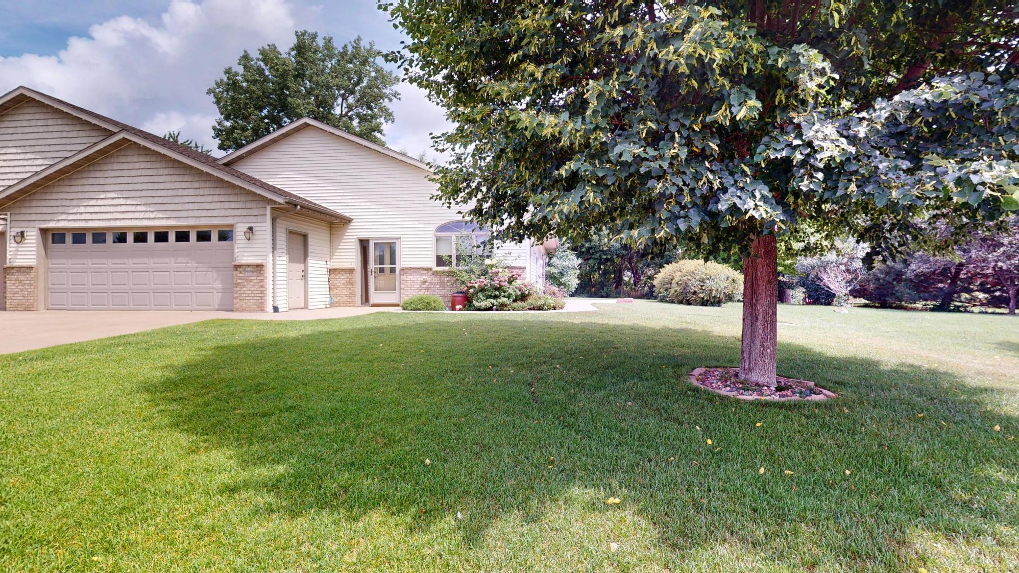 1802 Crystal Drive Property Photo 2