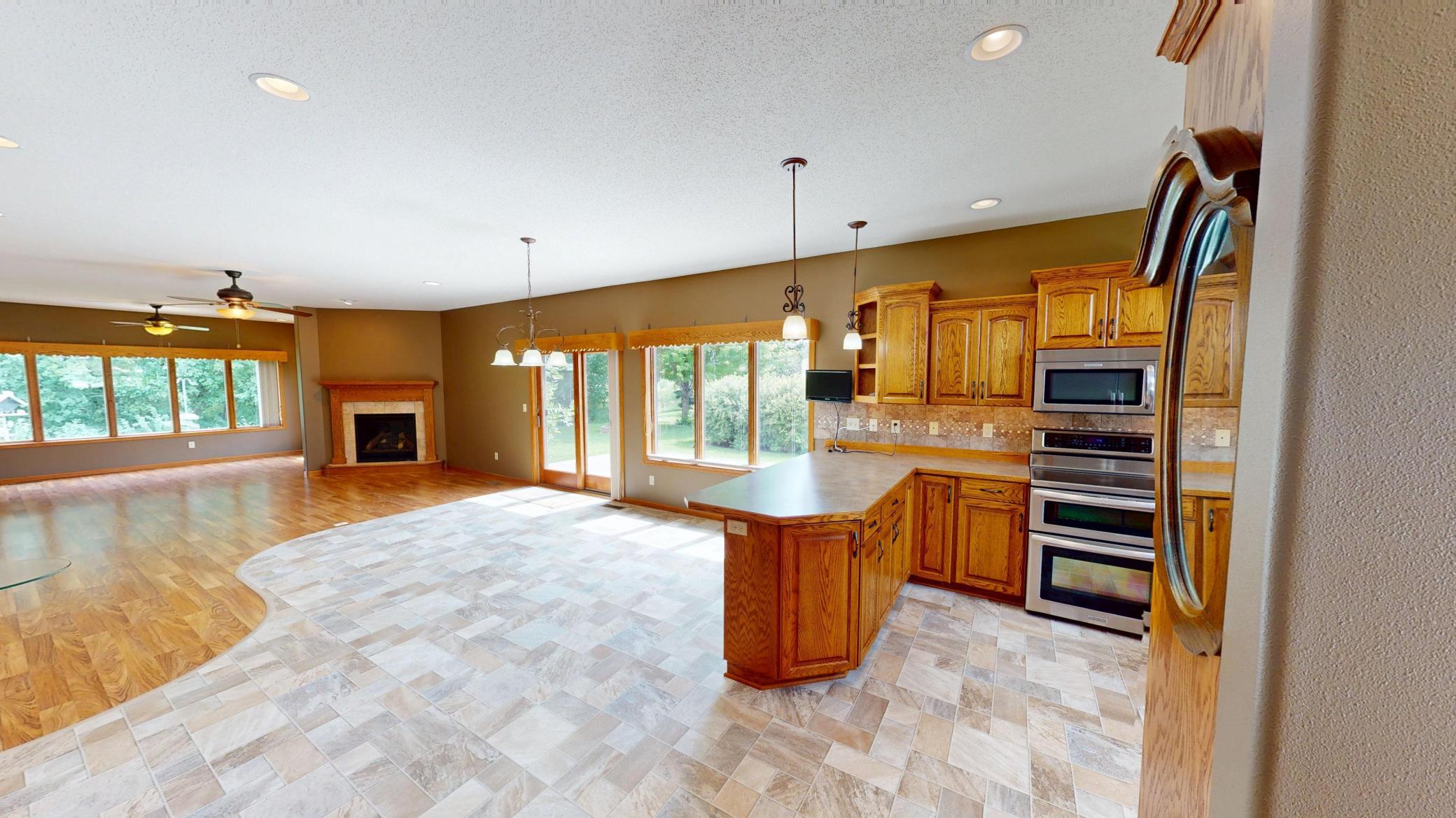 1802 Crystal Drive Property Photo 6