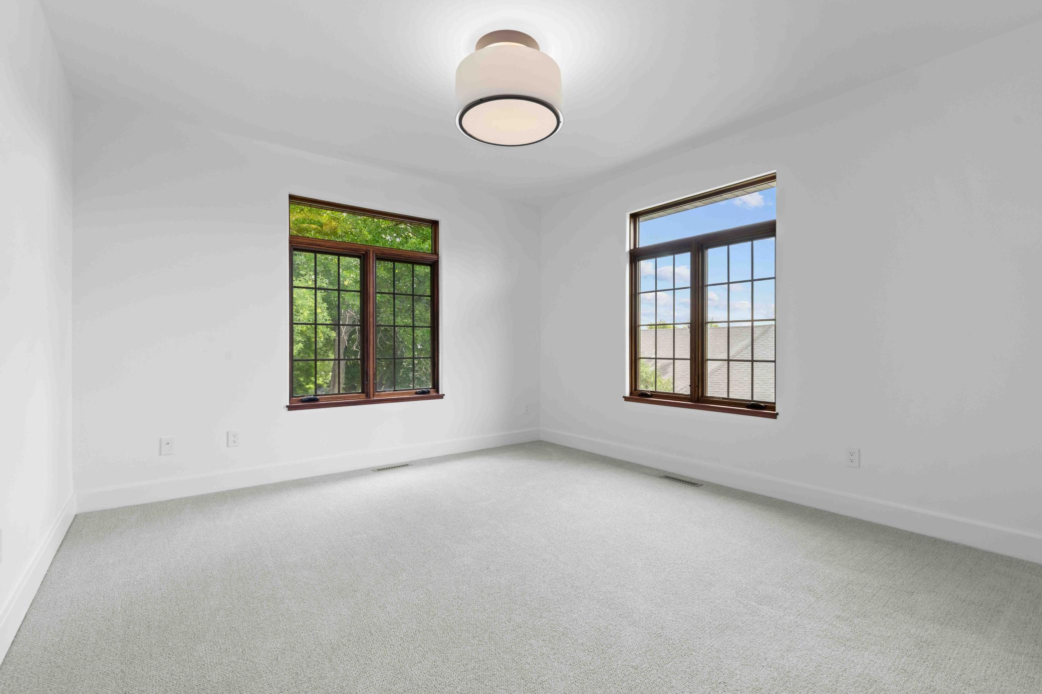 2010 5th Street E Property Photo 64