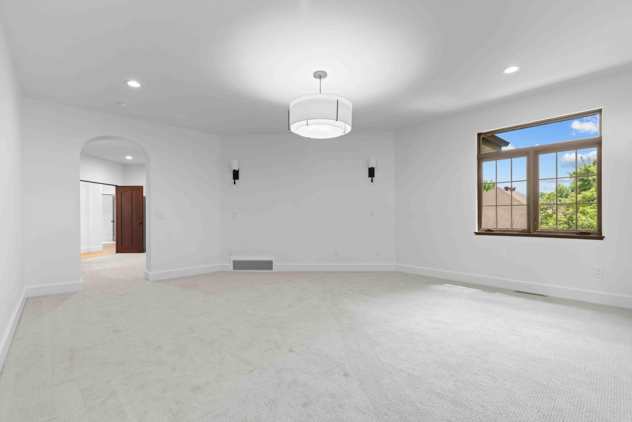 2010 5th Street E Property Photo 74