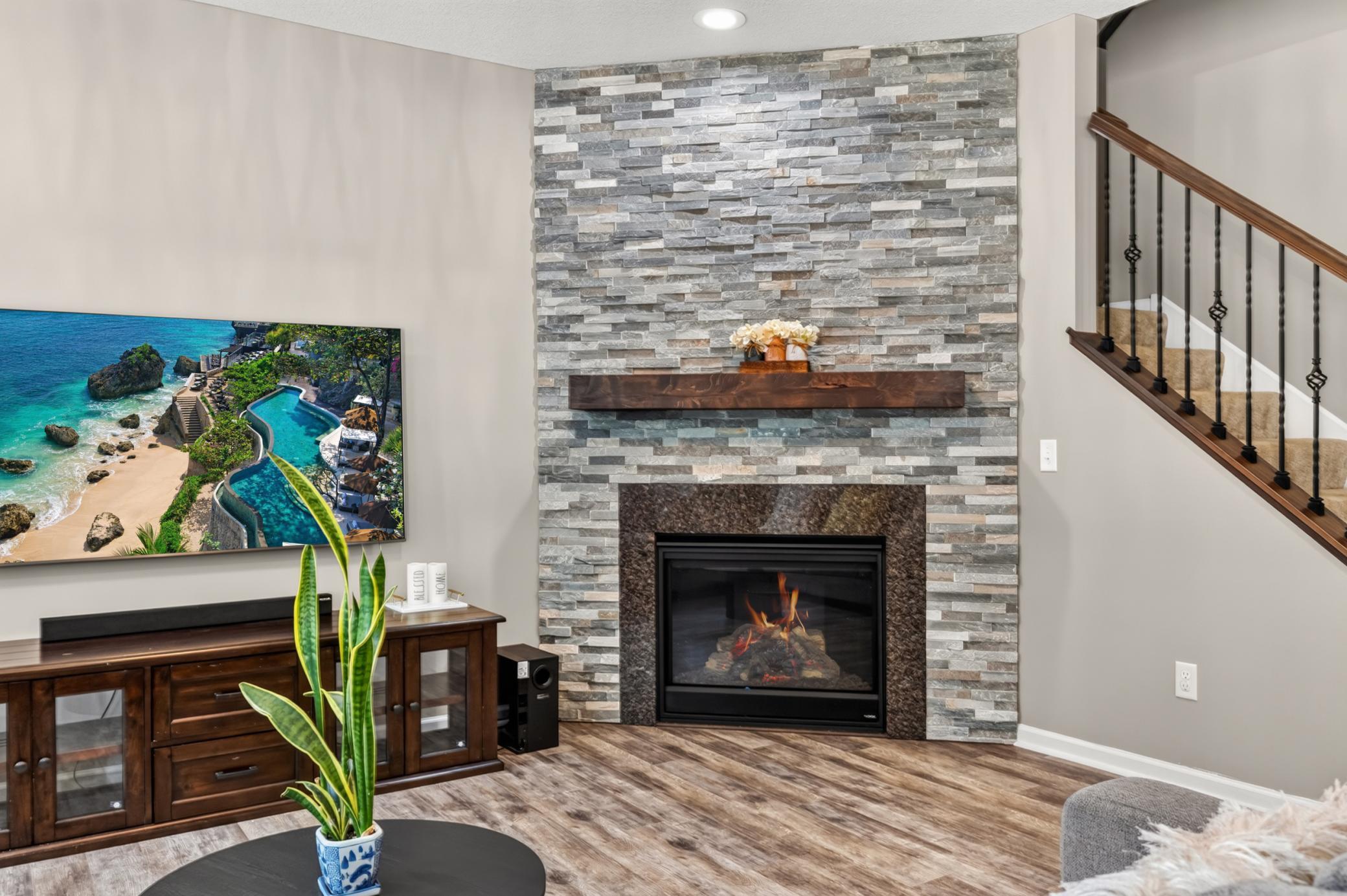 524 Aidan Cove Property Photo 6