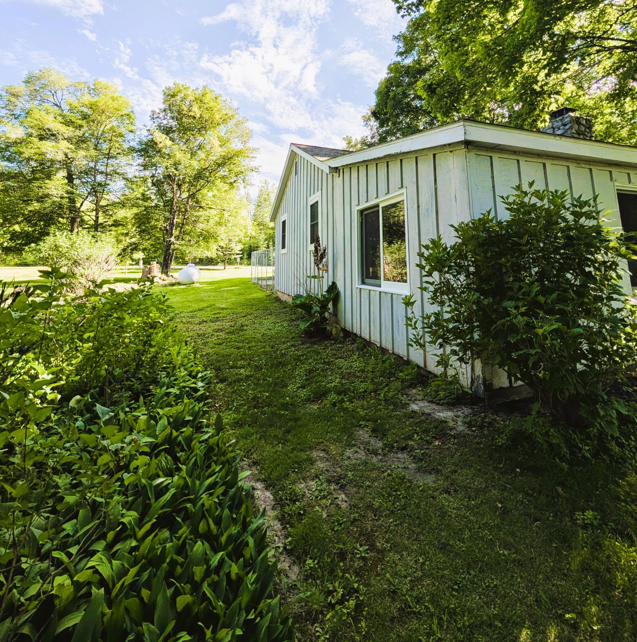 20065 Buckhorn Road Ne Property Photo 6
