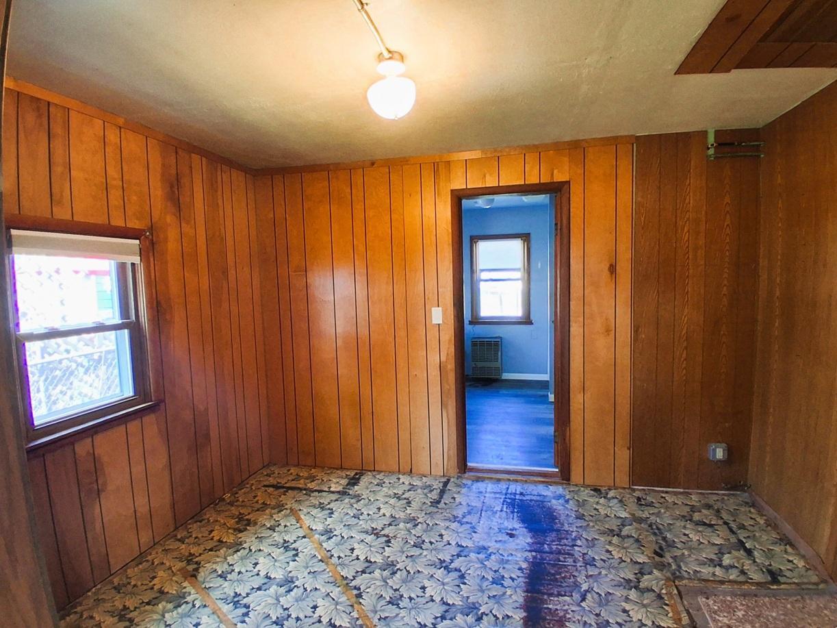 212 37th Avenue N Property Photo 8