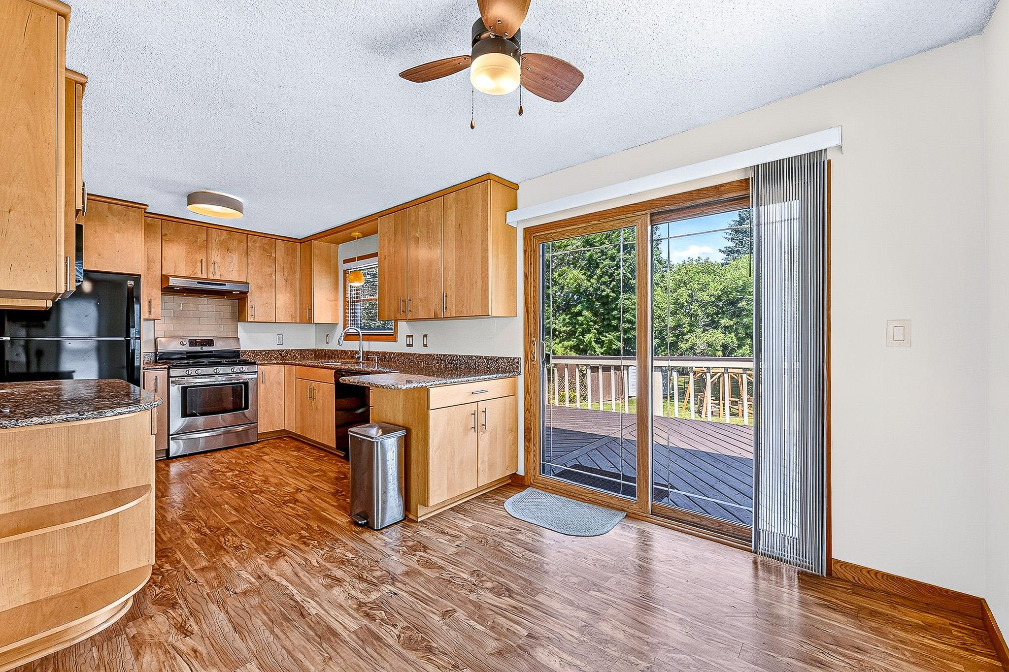233 Sitka Street Property Photo 6
