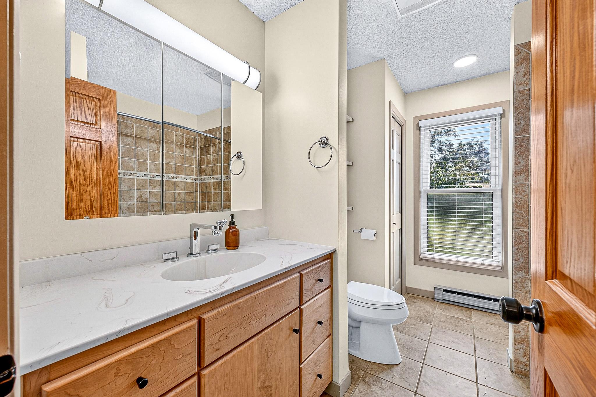 233 Sitka Street Property Photo 16