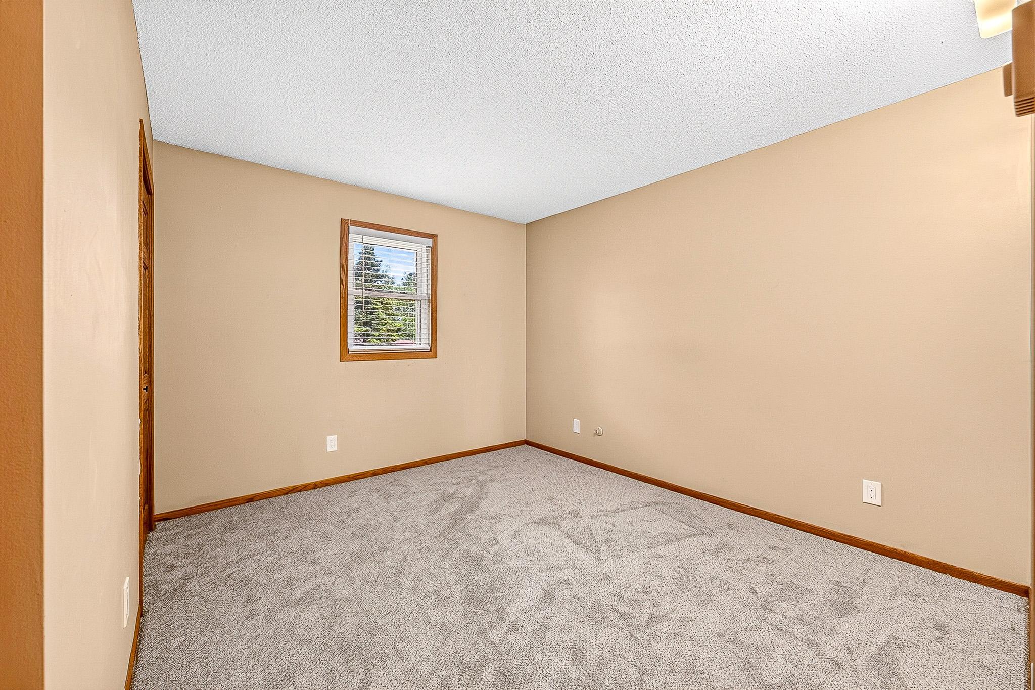 233 Sitka Street Property Photo 18