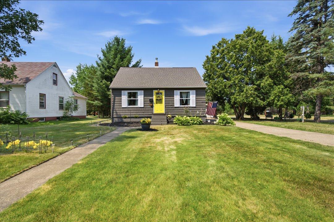 1023 3rd Avenue Ne Property Photo 3