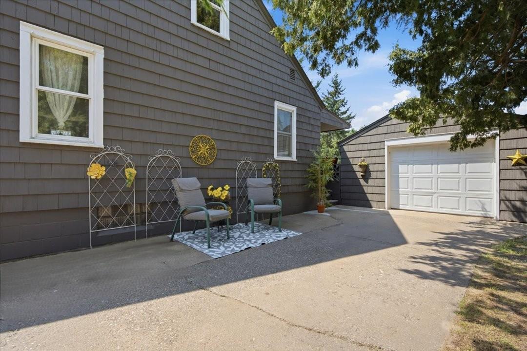 1023 3rd Avenue Ne Property Photo 5