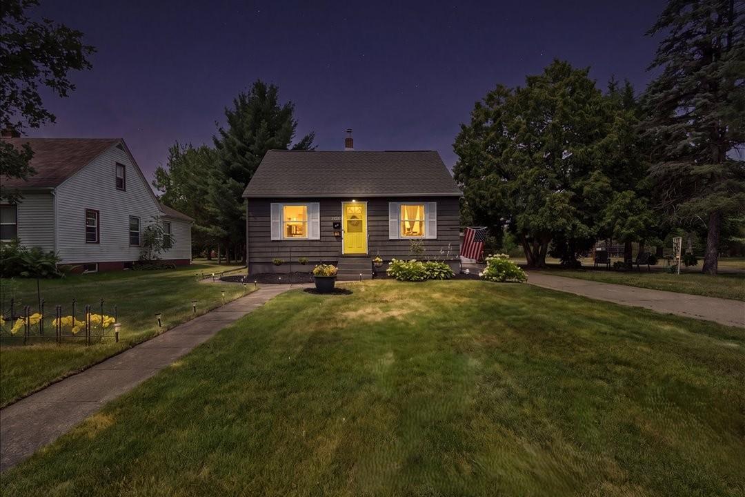 1023 3rd Avenue Ne Property Photo 50