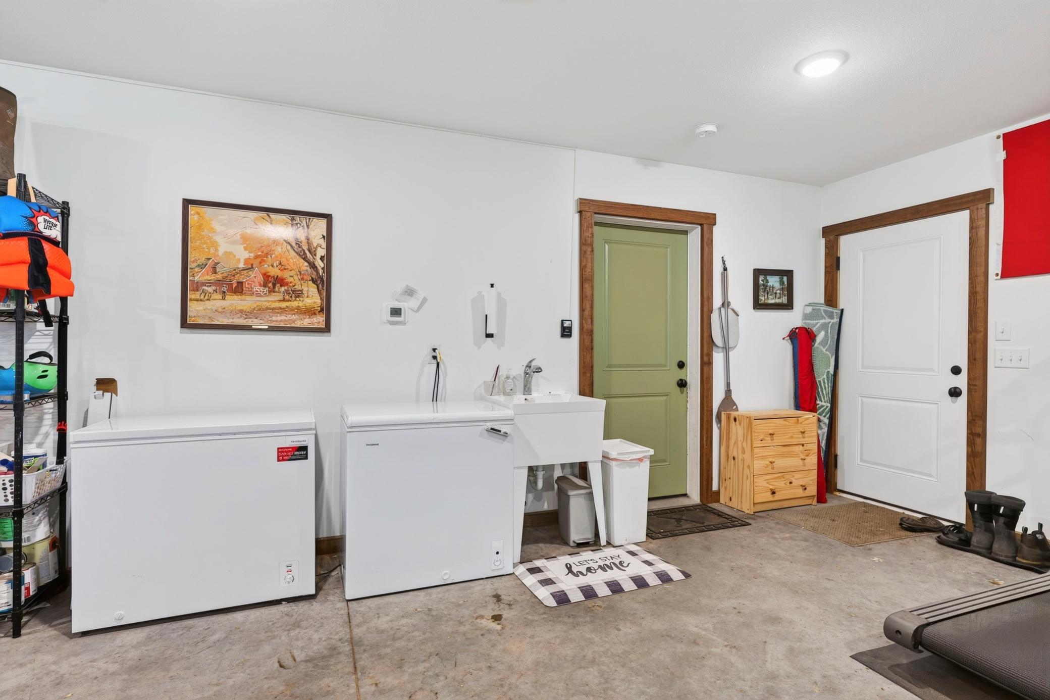 W4855 2nd Avenue Property Photo 40