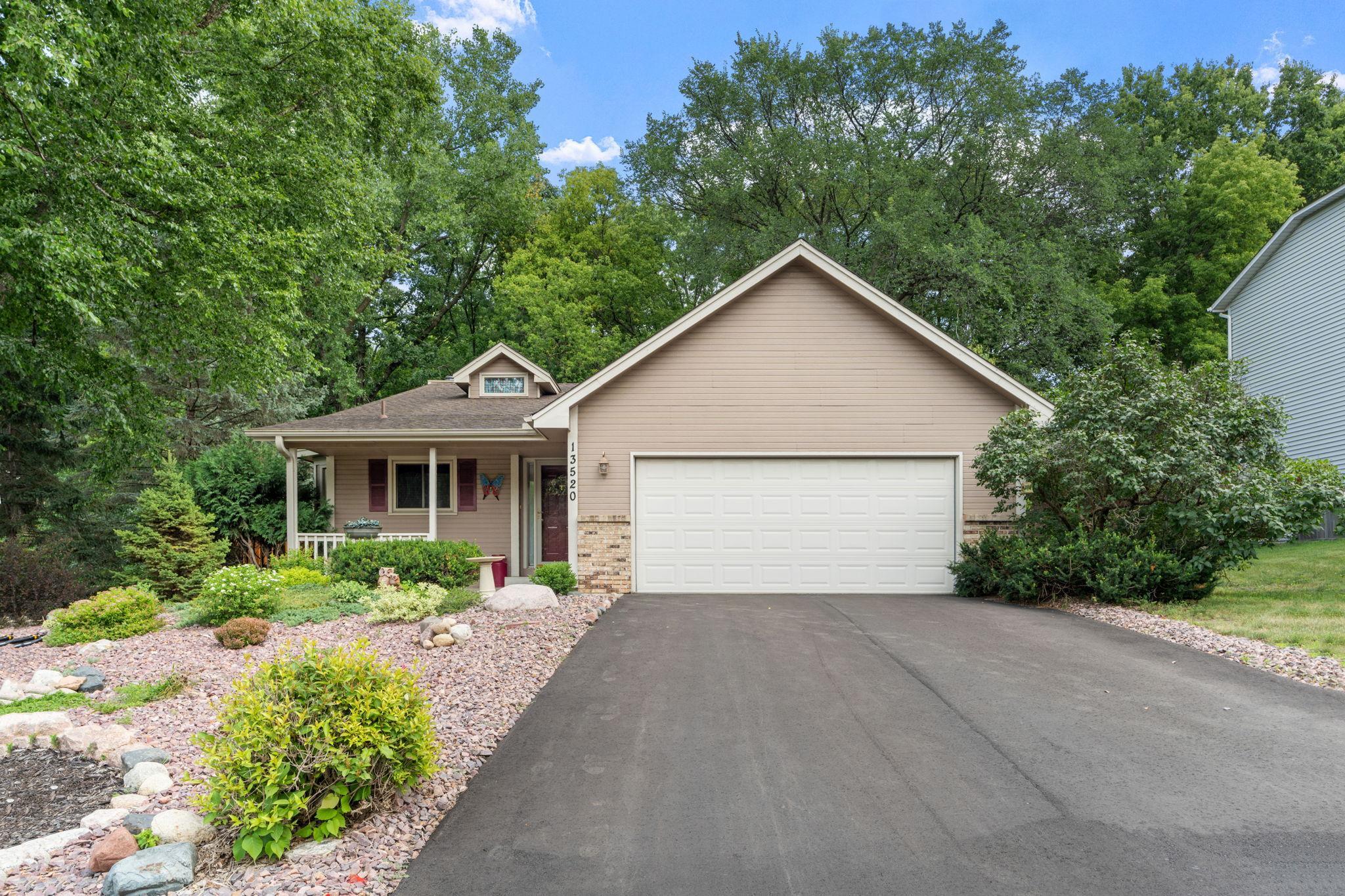 13520 Havelock Trail Property Photo 1
