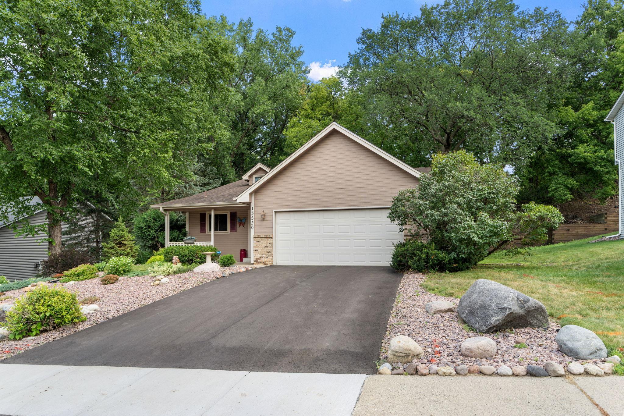 13520 Havelock Trail Property Photo 2