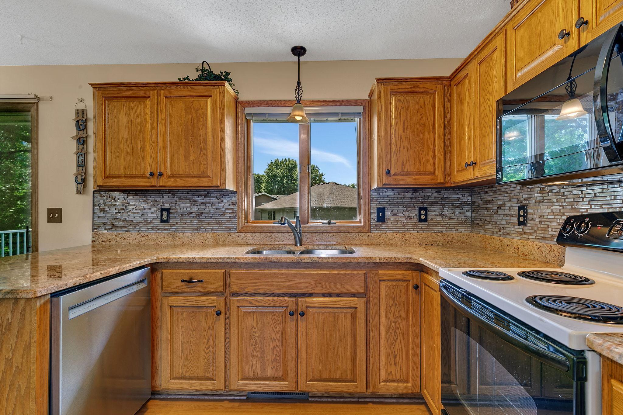 416 13th Street N Property Photo 4