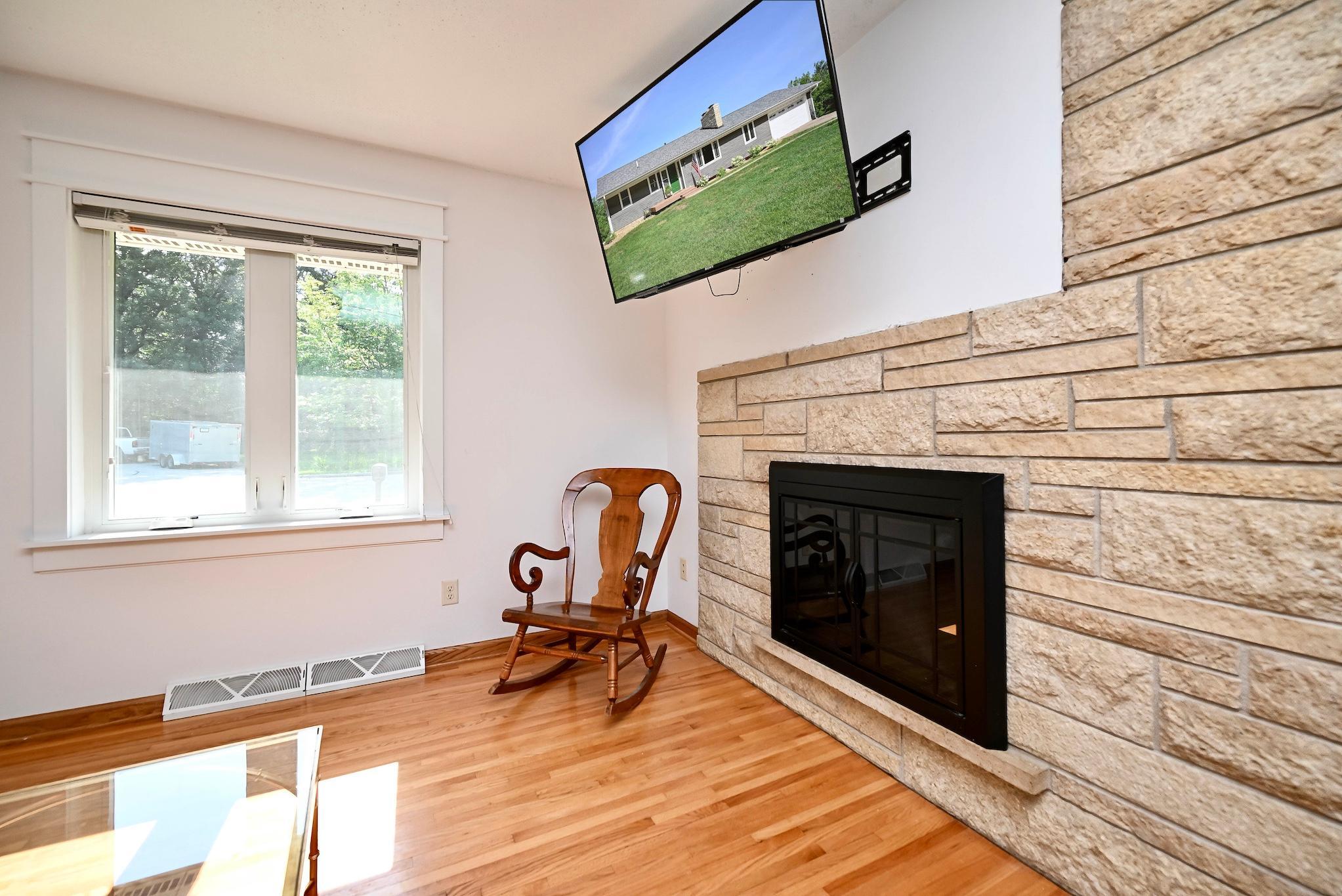 1260 Wincrest Drive Property Photo 8