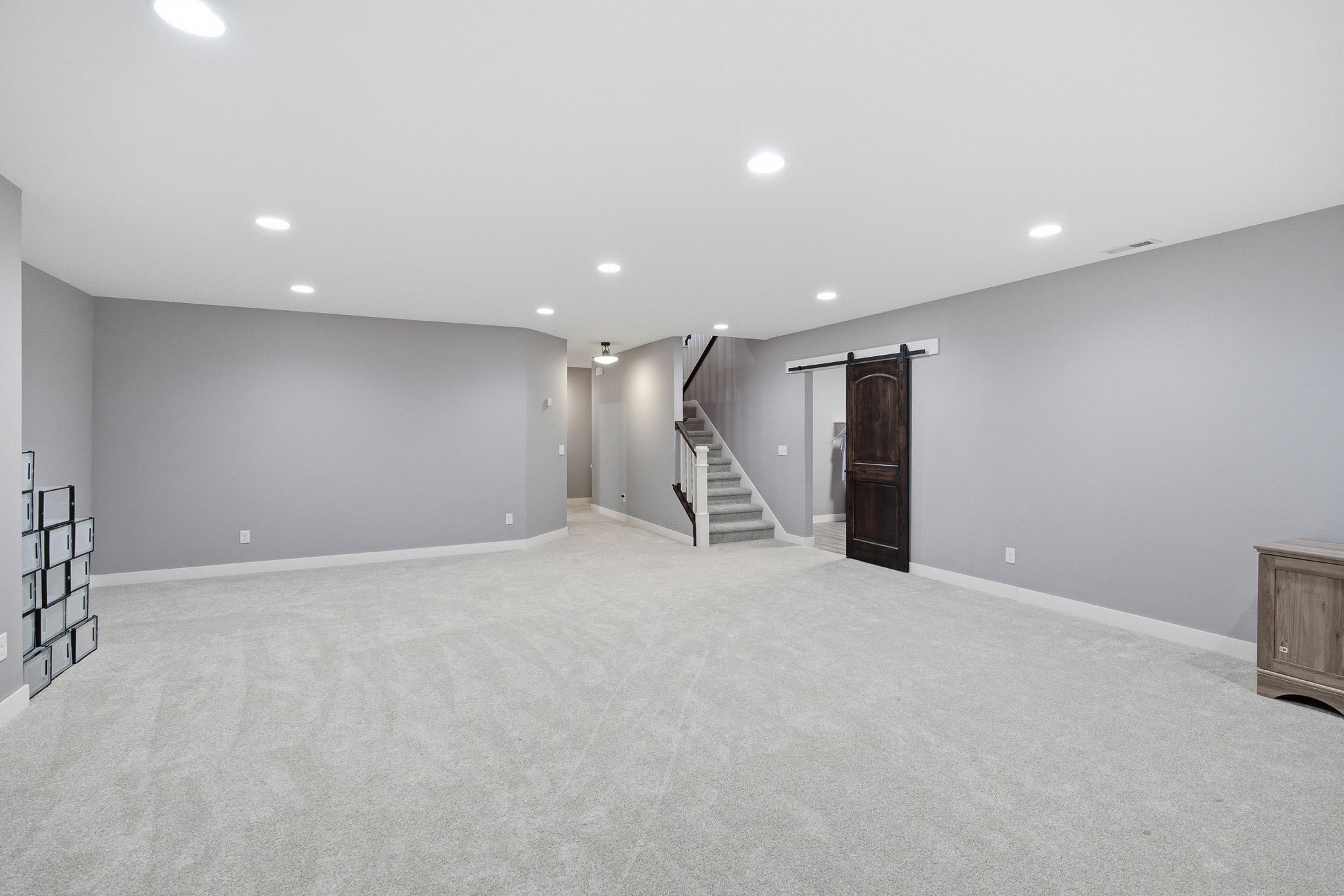 820 Fieldcrest Drive Property Photo 18