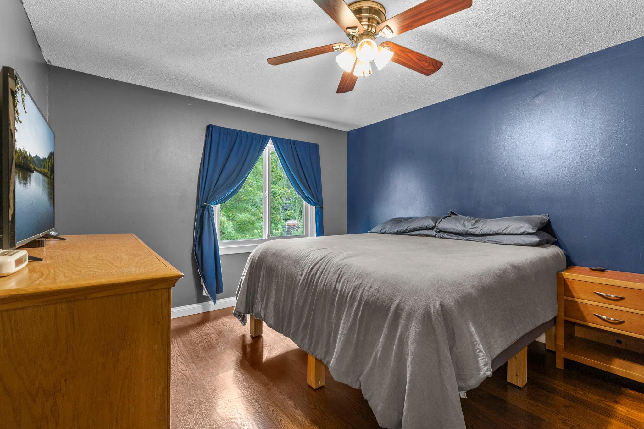 726 Montrose Boulevard Property Photo 16