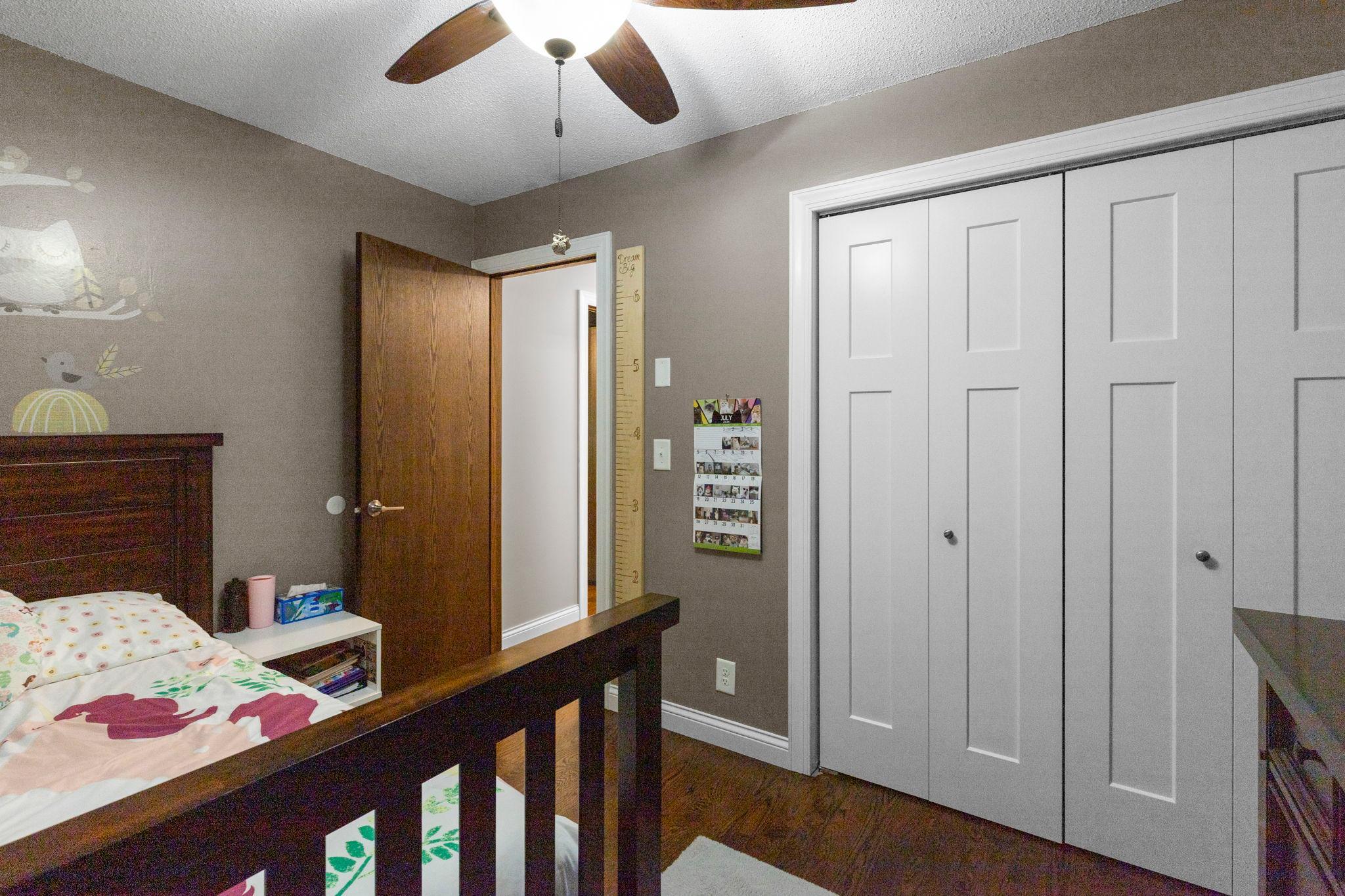 726 Montrose Boulevard Property Photo 20