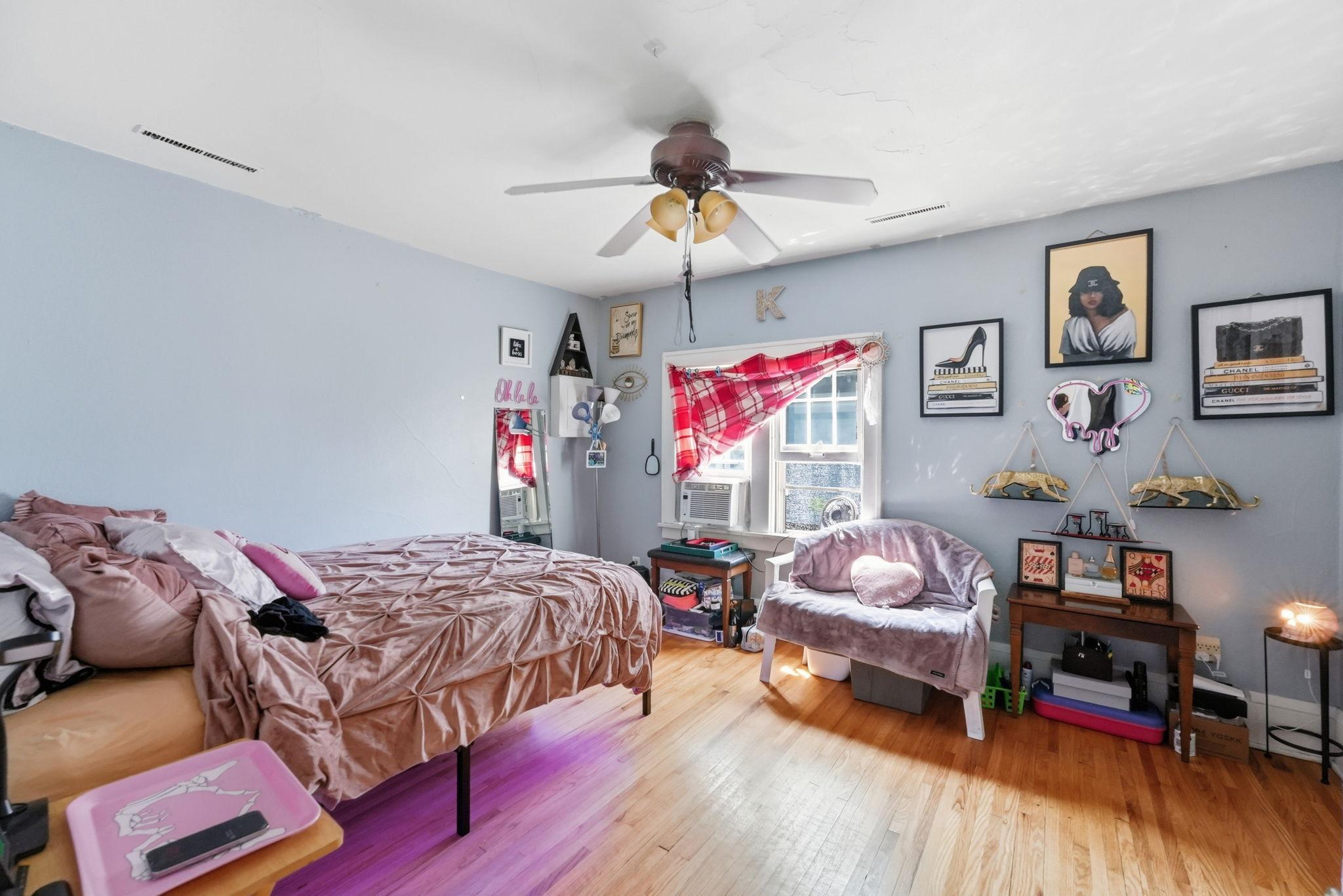 1521 Garfield Court Property Photo 19