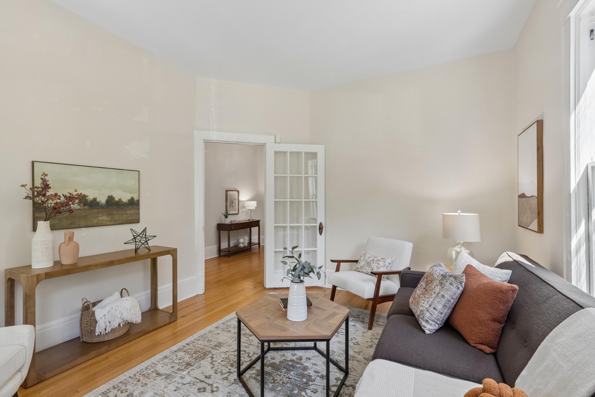 737 Fairmount Avenue Property Photo 13