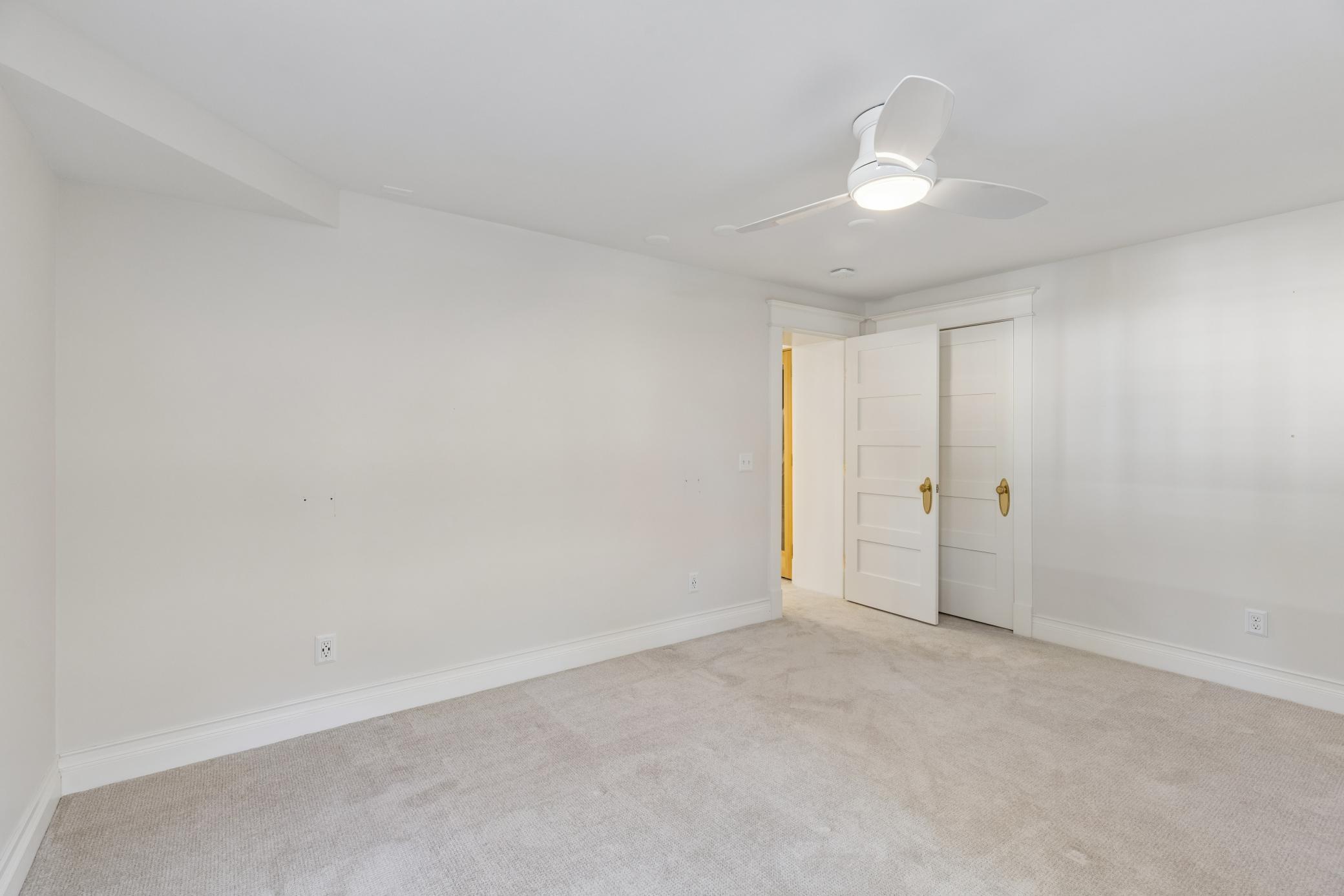 737 Fairmount Avenue Property Photo 58