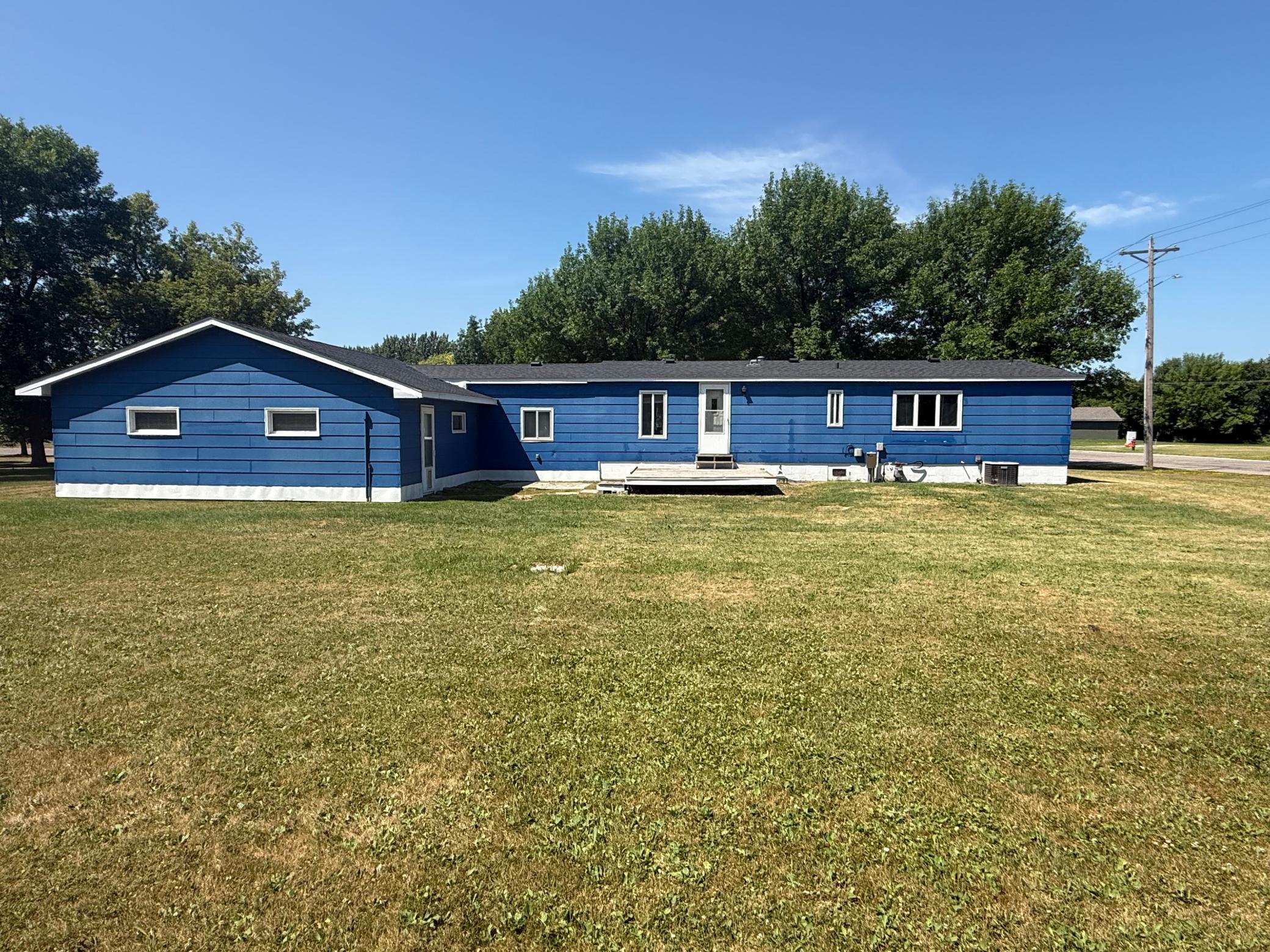 710 3rd Street W Property Photo 8