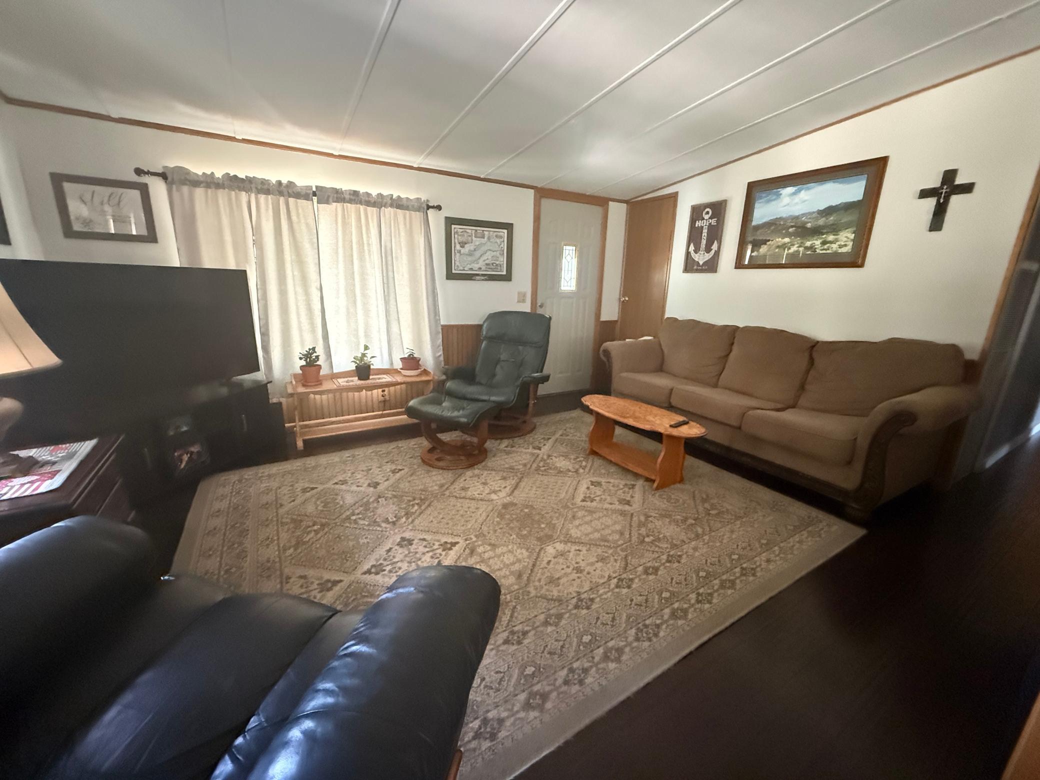 710 3rd Street W Property Photo 15